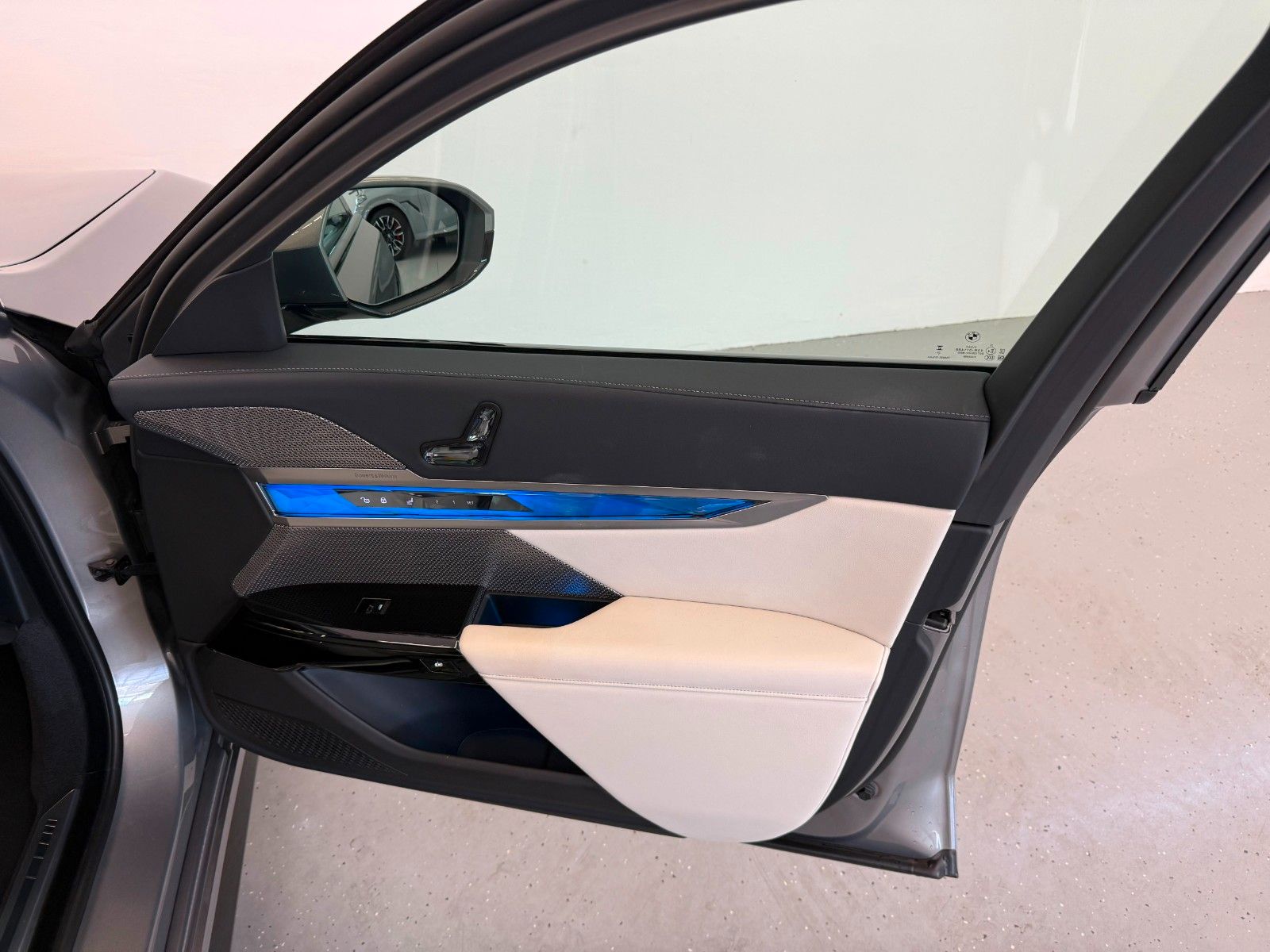 Fahrzeugabbildung BMW 740 d xDrive M Sport | Mwst Ausw | BMW Garantie|