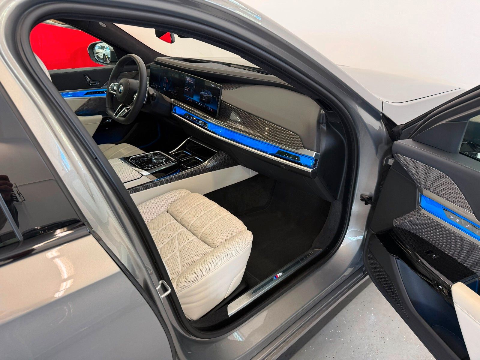 Fahrzeugabbildung BMW 740 d xDrive M Sport | Mwst Ausw | BMW Garantie|