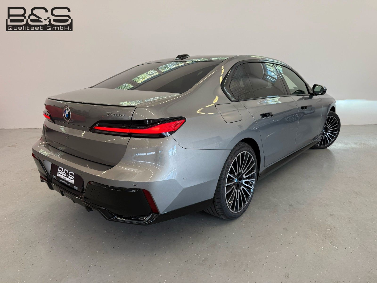 Fahrzeugabbildung BMW 740 d xDrive M Sport | Mwst Ausw | BMW Garantie|