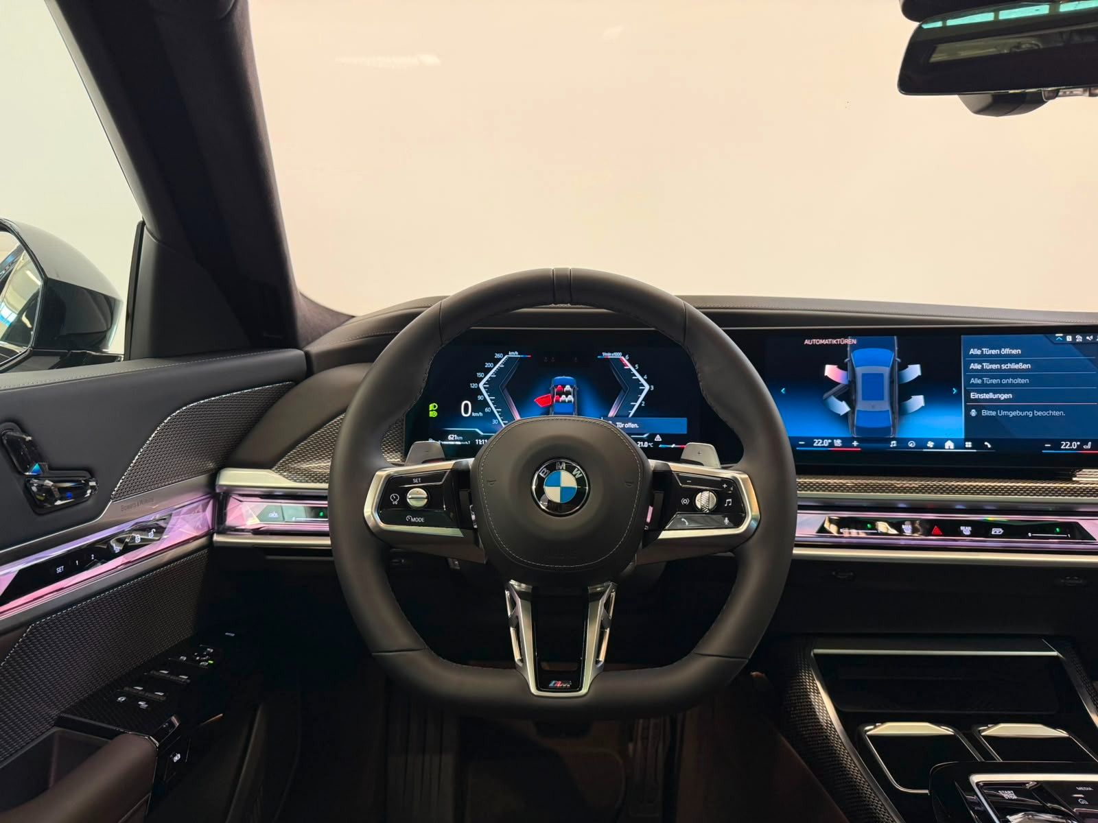 Fahrzeugabbildung BMW 740d xDrive M Sport,VOLLAUSST,MWST AUSW,UNFALLFR