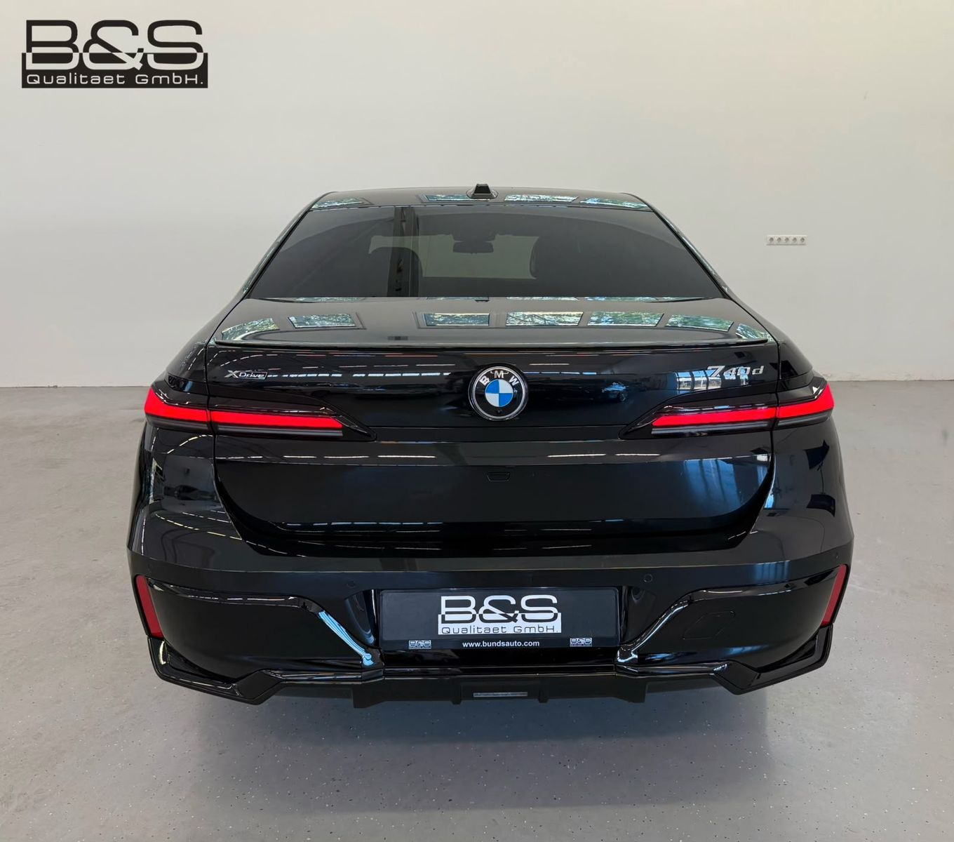Fahrzeugabbildung BMW 740d xDrive M Sport,VOLLAUSST,MWST AUSW,UNFALLFR