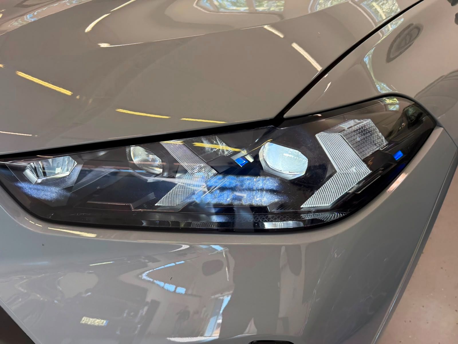 Fahrzeugabbildung BMW X6 40d xDr M Sport,VOLL,BOWERS,AHK,MWST,UNFALLFR