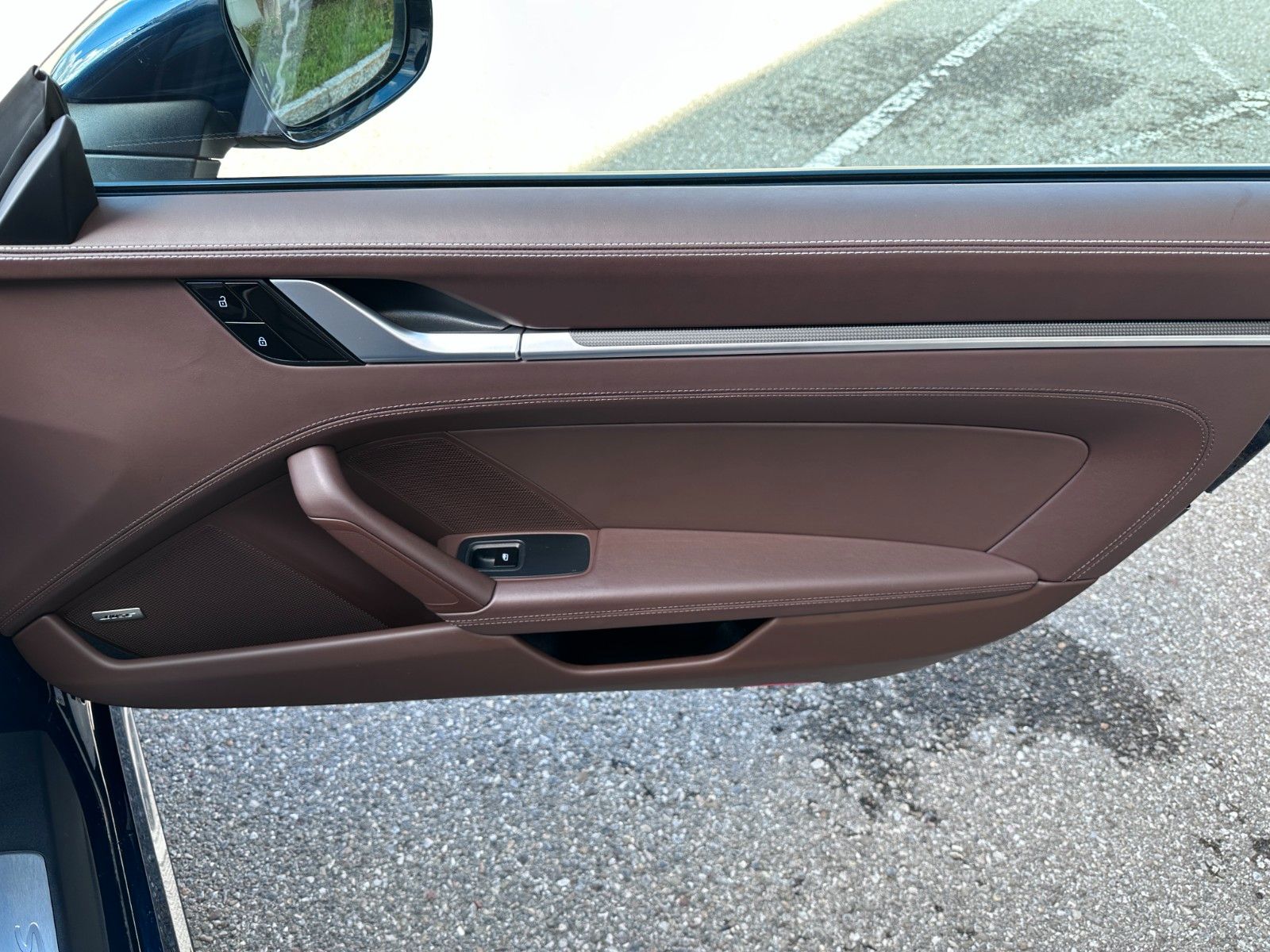 Fahrzeugabbildung Porsche 911 Carrera 4 S |BOSE|GLASDACH|Sport-Chrono-P.|