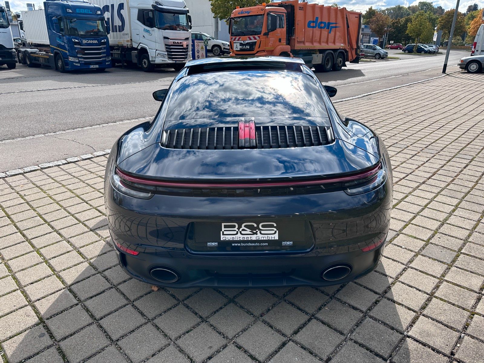 Fahrzeugabbildung Porsche 911 Carrera 4 S |BOSE|GLASDACH|Sport-Chrono-P.|
