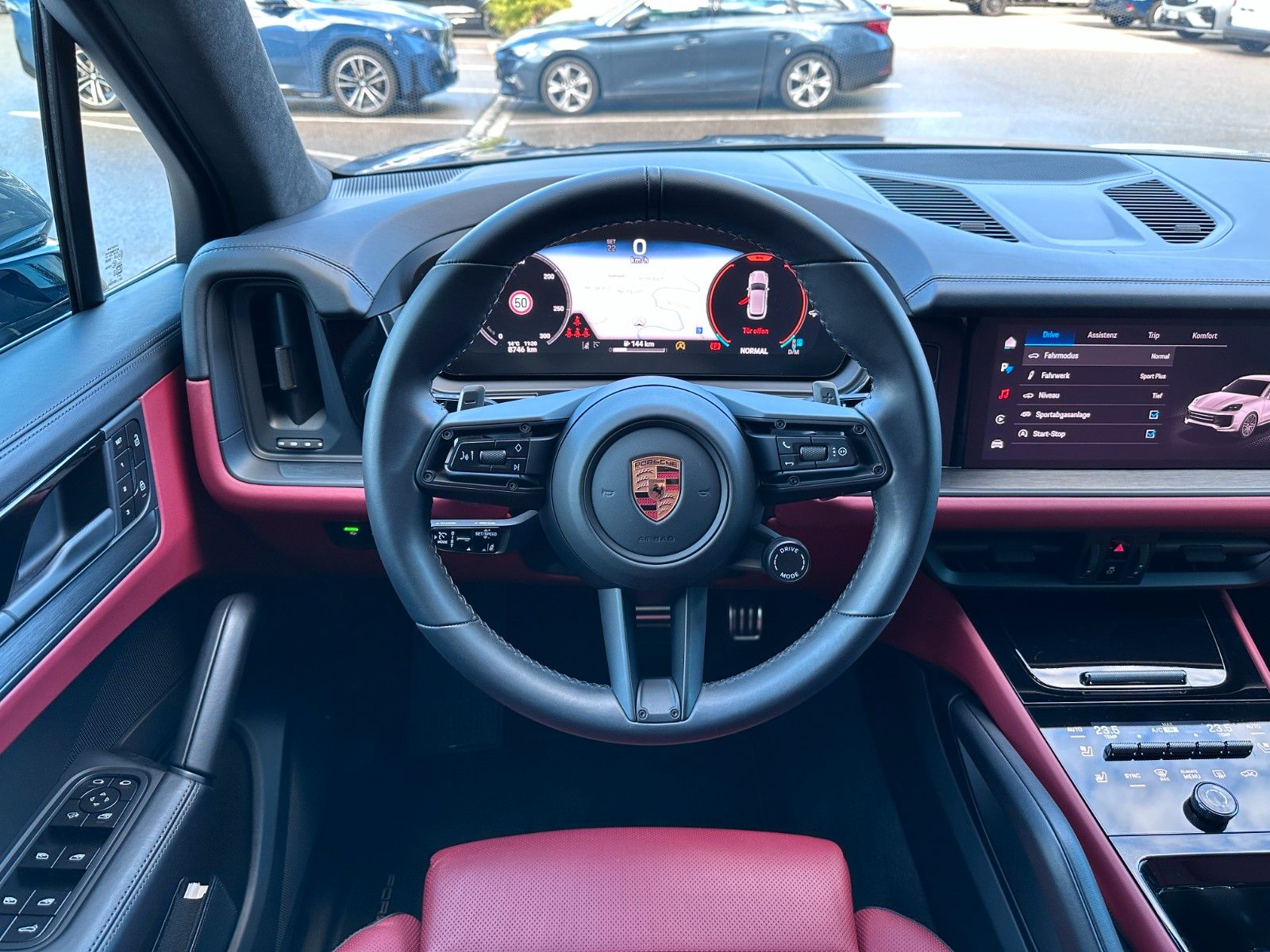 Fahrzeugabbildung Porsche Cayenne GTS | BOSE | SOFTCL.|PASM | 22"| Usw |