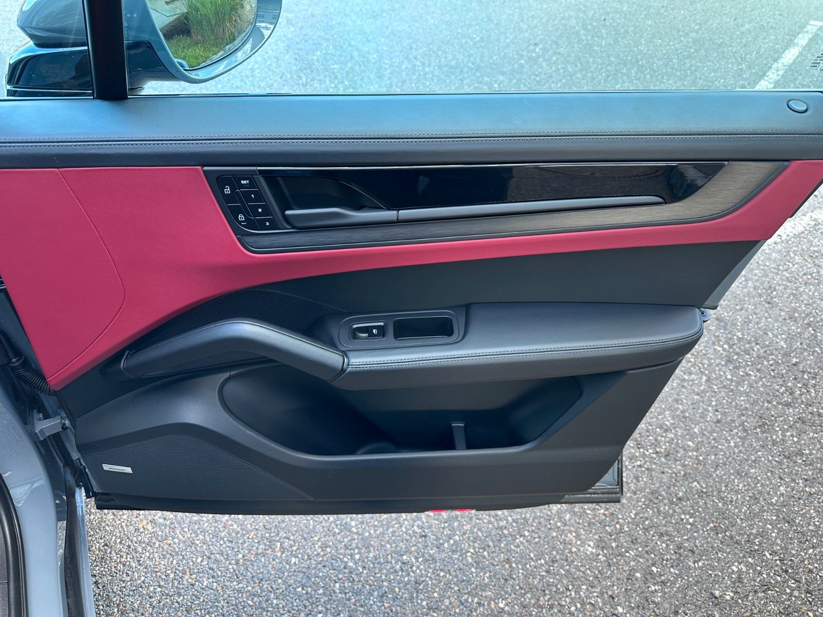 Fahrzeugabbildung Porsche Cayenne GTS | BOSE | SOFTCL.|PASM | 22"| Usw |