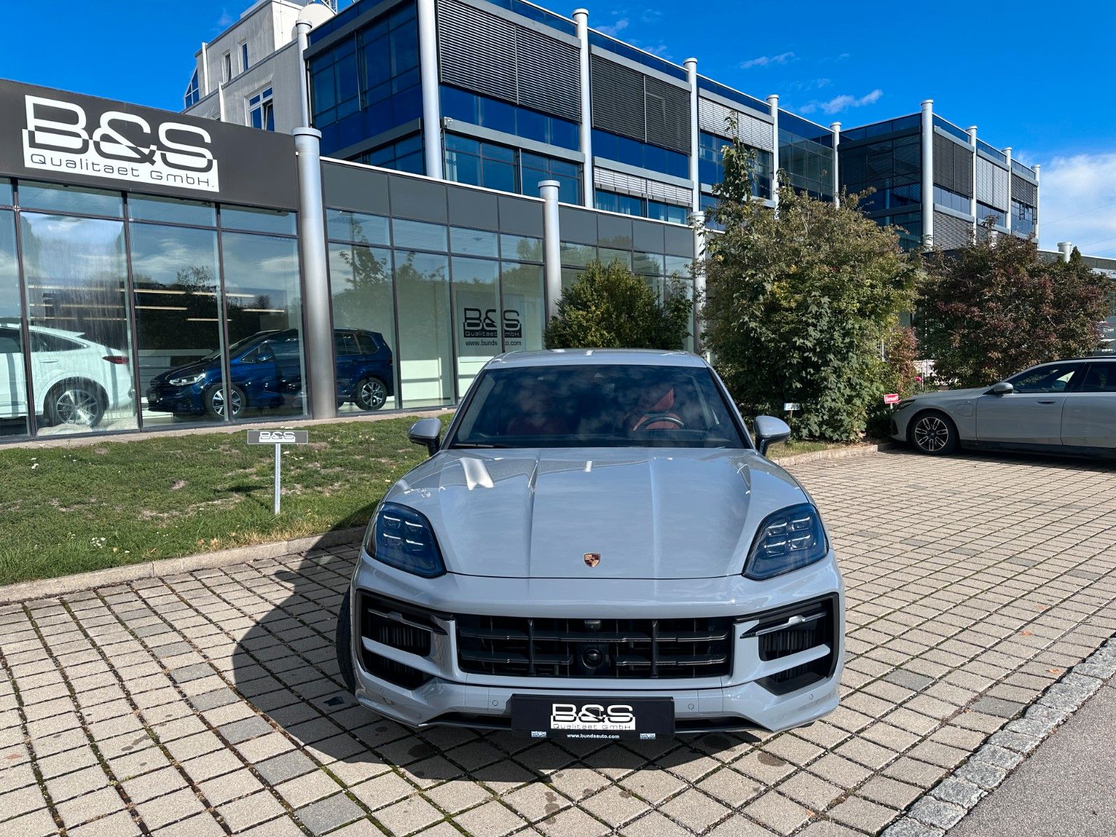 Fahrzeugabbildung Porsche Cayenne GTS | BOSE | SOFTCL.|PASM | 22"| Usw |