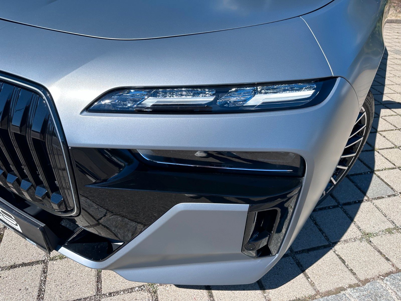 Fahrzeugabbildung BMW 740 d xDr M Sport |VOLLAUSSTATTUNG|MWST AUSWB.|