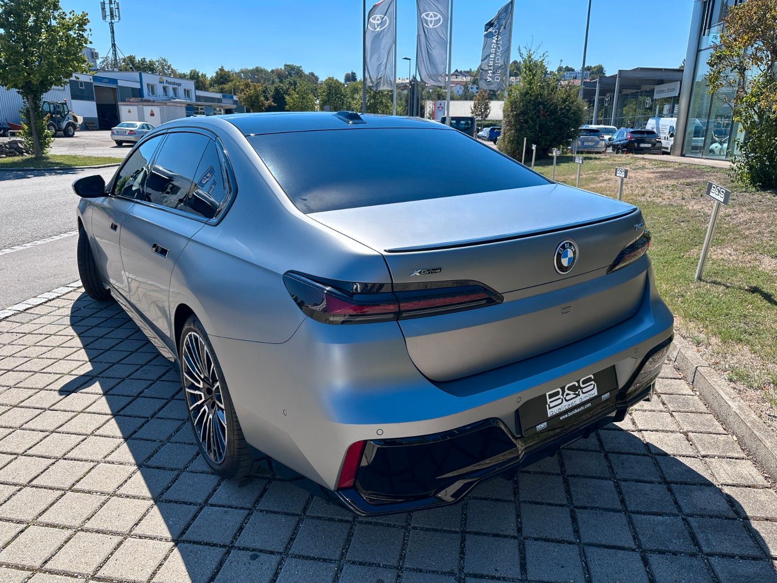 Fahrzeugabbildung BMW 740 d xDr M Sport |VOLLAUSSTATTUNG|MWST AUSWB.|