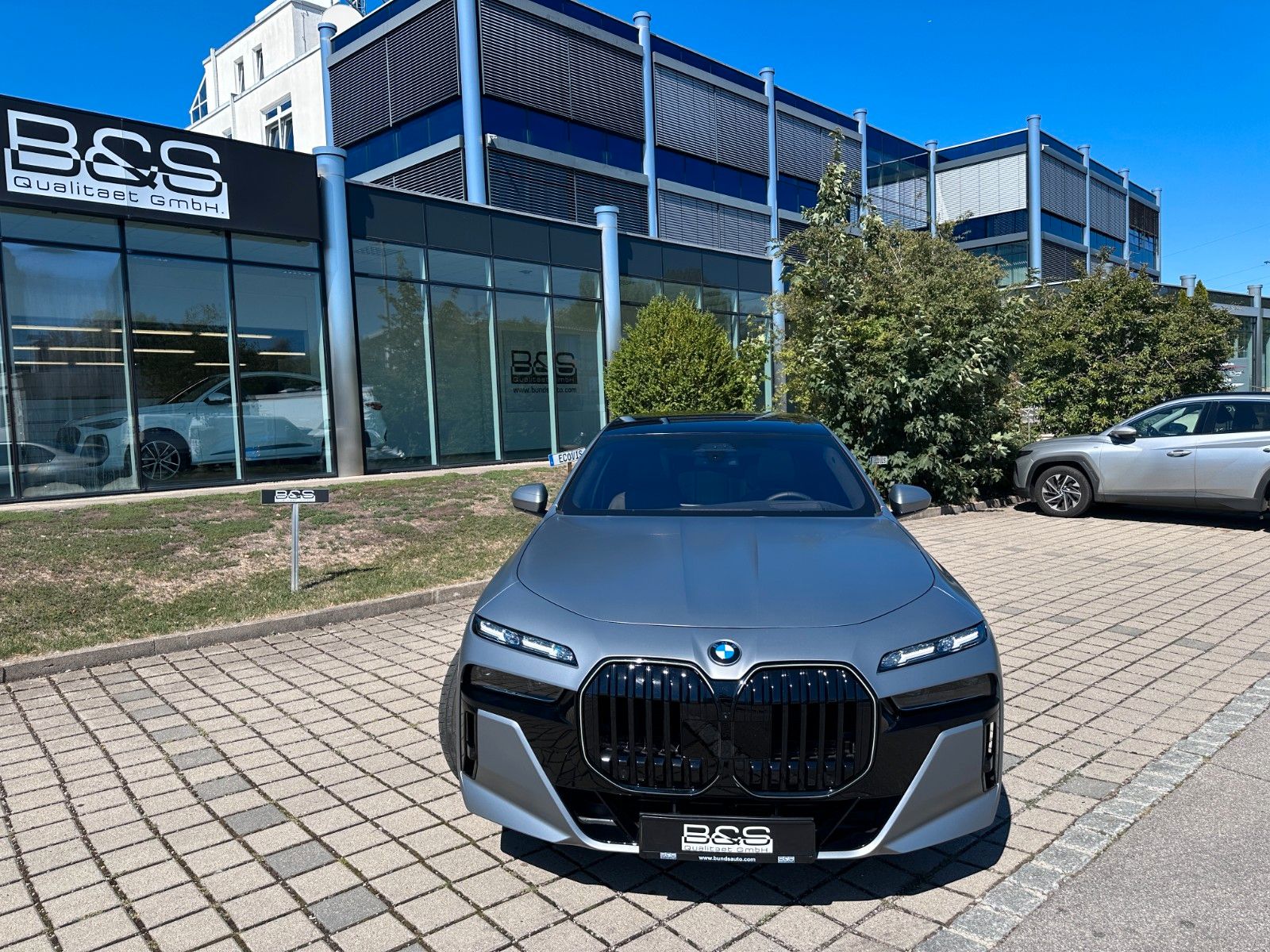 Fahrzeugabbildung BMW 740 d xDr M Sport |VOLLAUSSTATTUNG|MWST AUSWB.|