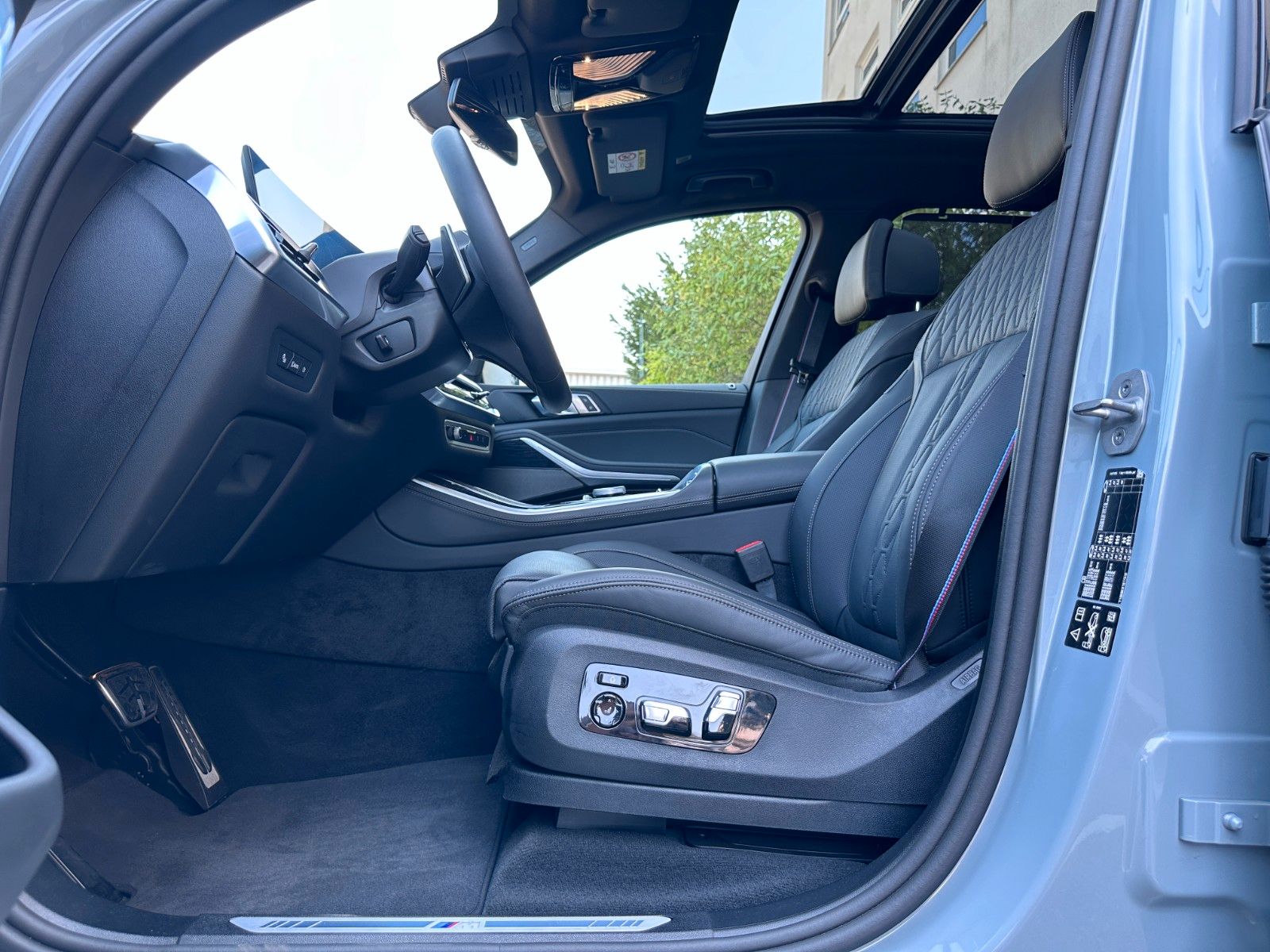 Fahrzeugabbildung BMW X5 30 d xDrive M Sport |BMW Garantie|Mwst Ausw|