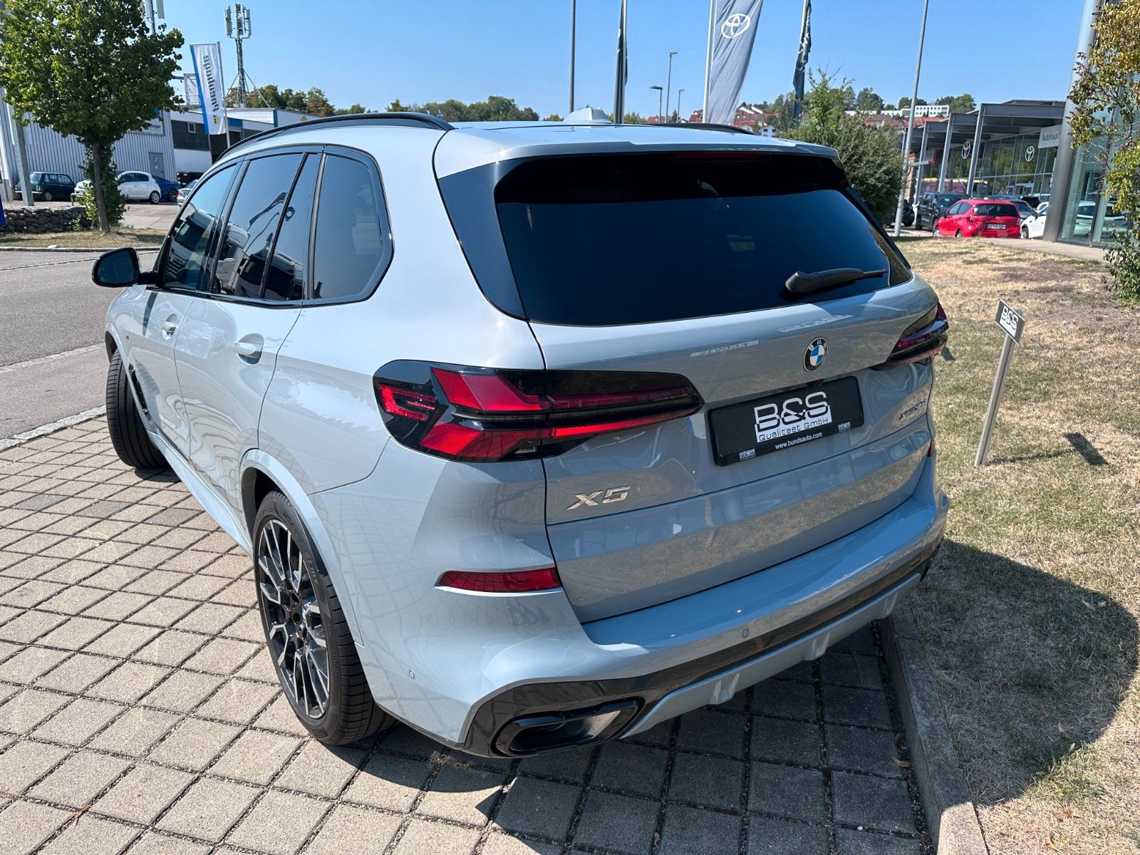Fahrzeugabbildung BMW X5 30 d xDrive M Sport |BMW Garantie|Mwst Ausw|