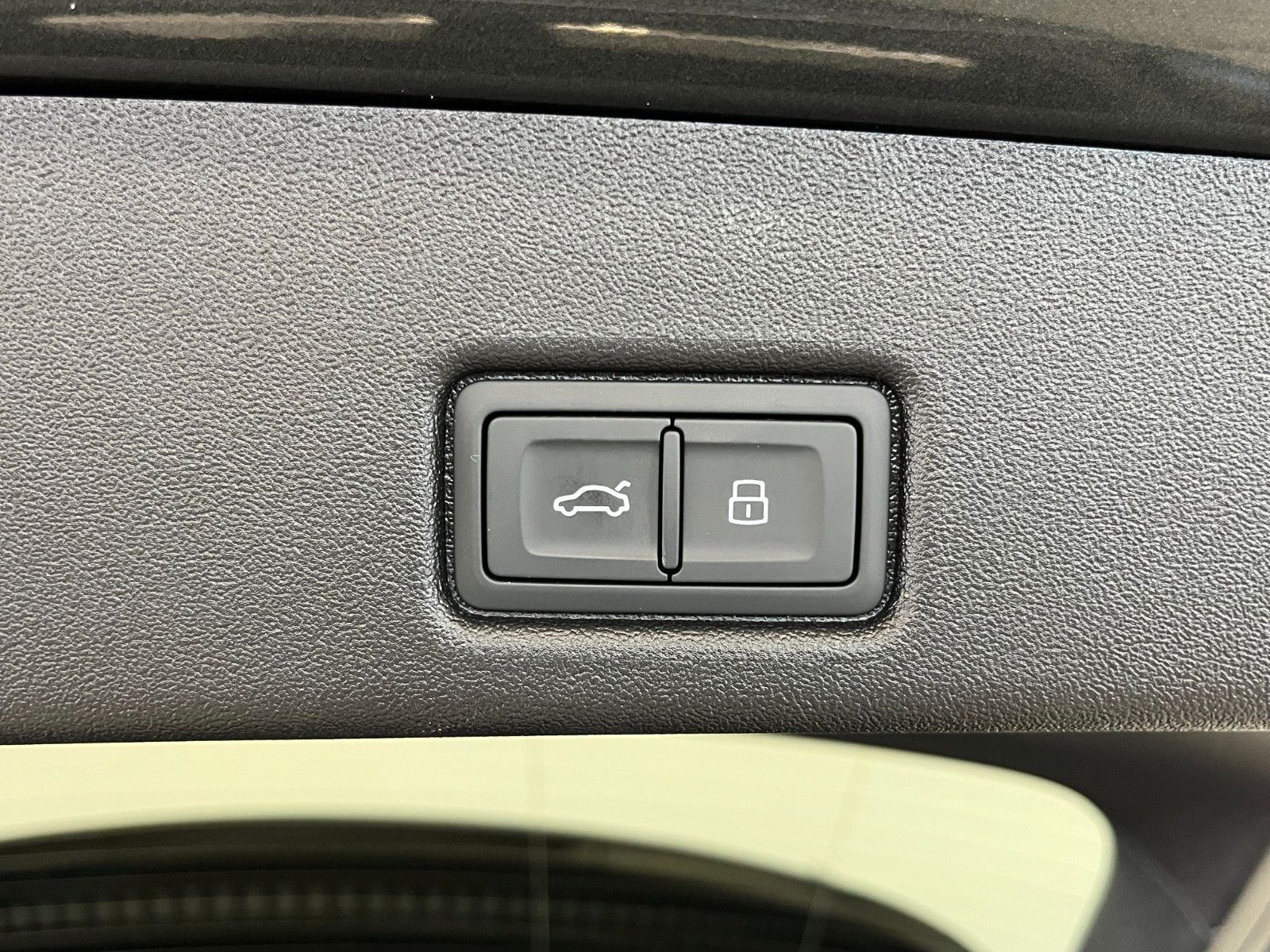 Fahrzeugabbildung Audi Q5 2.0 TDI quattro 150 kW |S line | Mwst Ausw |