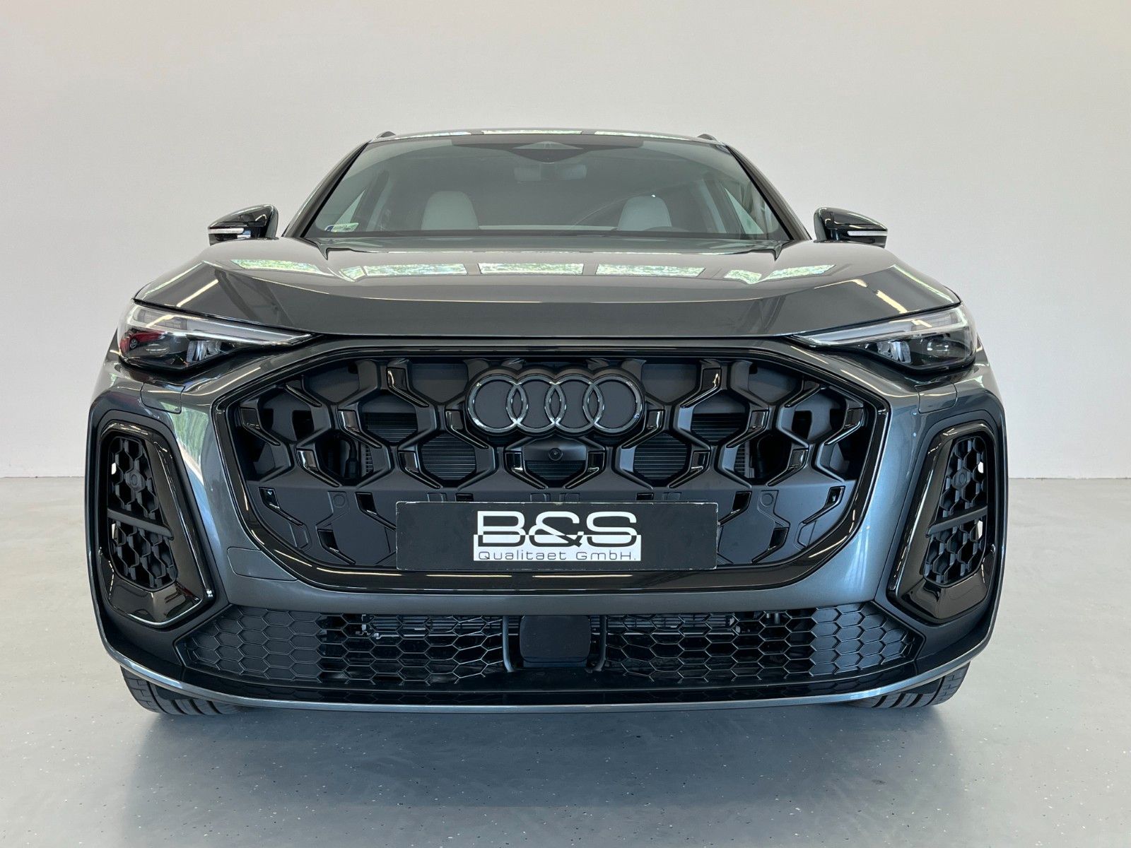 Fahrzeugabbildung Audi Q5 2.0 TDI quattro 150 kW |S line | Mwst Ausw |