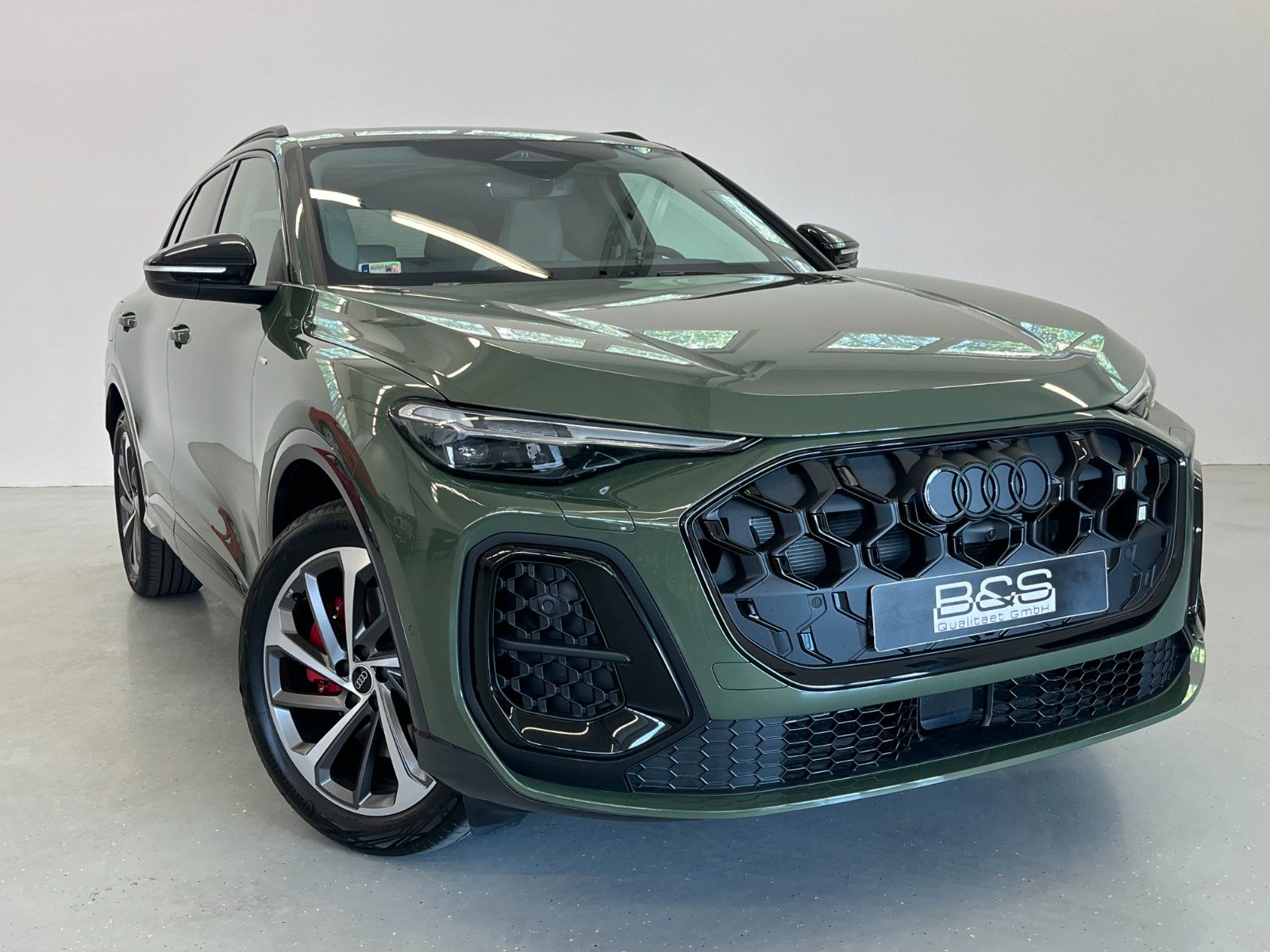 Fahrzeugabbildung Audi Q5 2.0 TDI quattro 150 kW |S line | Mwst Ausw |
