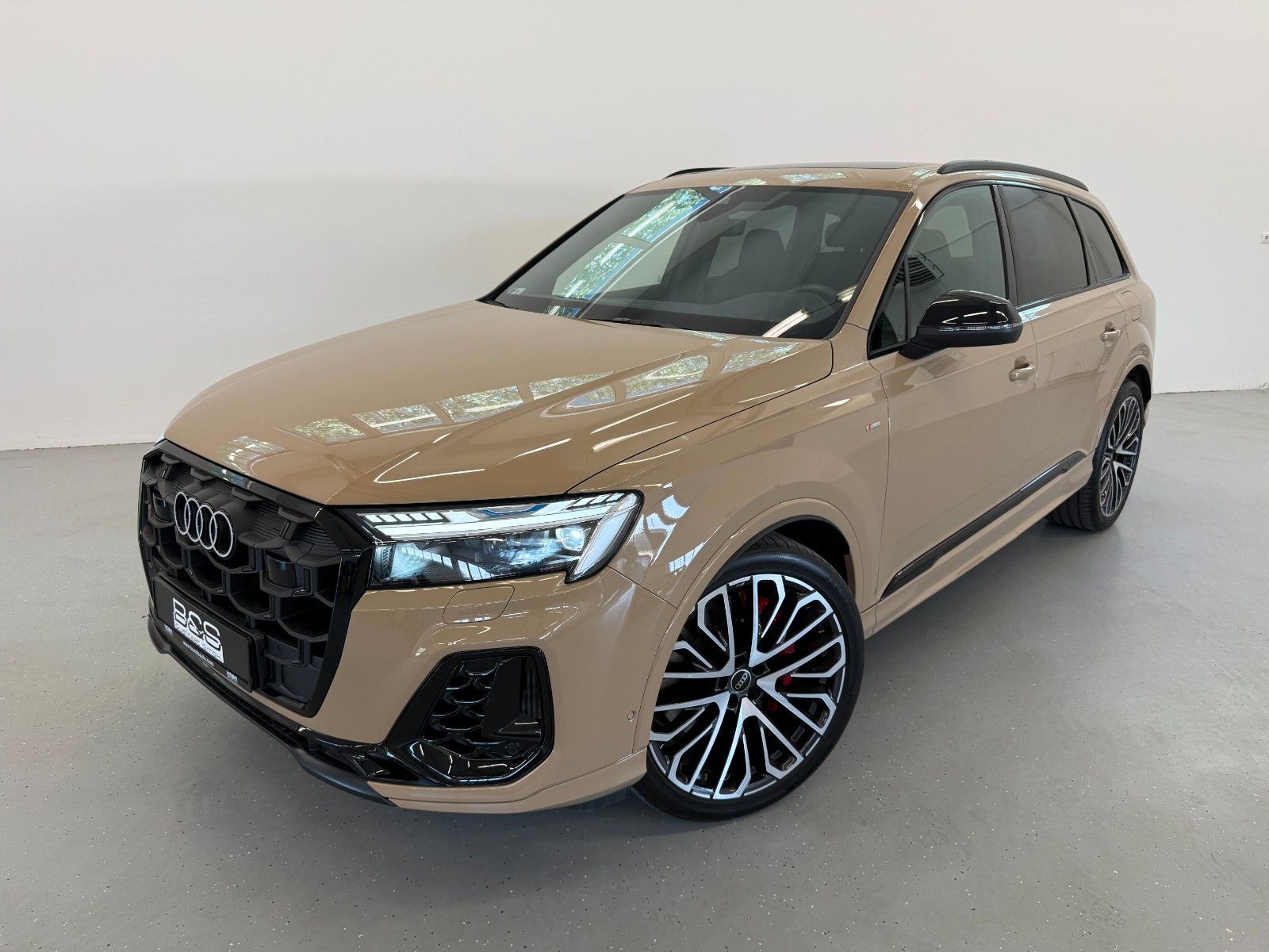 Fahrzeugabbildung Audi Q7 TFSI e quattro 360 kW | S line | Mwst Ausw |