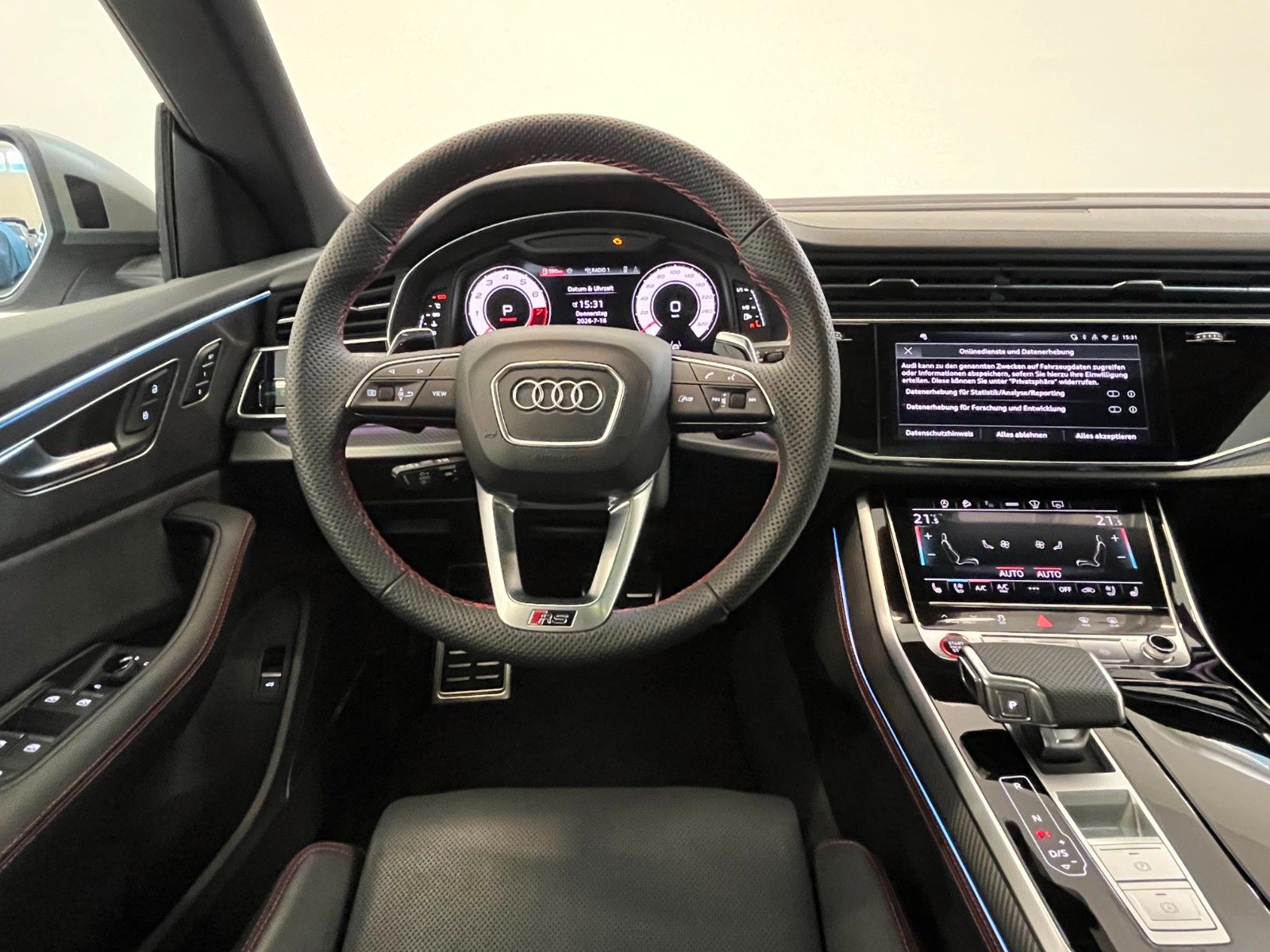 Fahrzeugabbildung Audi RS Q8 Performance 4.0 TFSI quattro | Mwst Ausw |