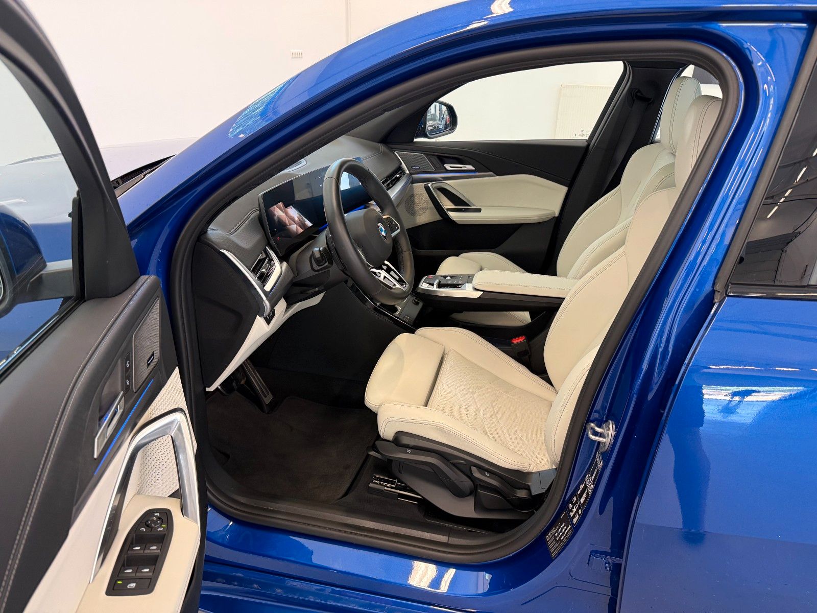 Fahrzeugabbildung BMW X2 20 d xDrive M Sport | Mwst Ausw|BMW Garanti|