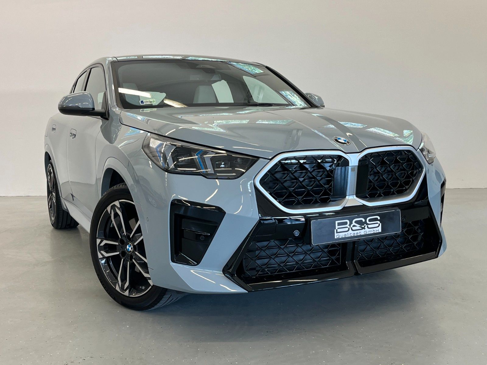 Fahrzeugabbildung BMW X2 20 d xDrive M Sport| Mwst Ausw|BMW Garantie|