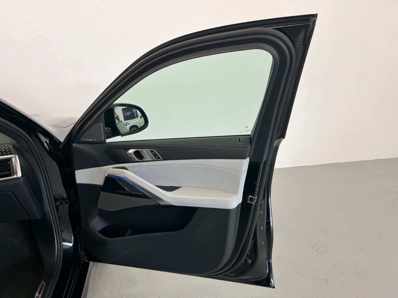 Fahrzeugabbildung BMW X6 30 d xDrive M Sport | Mwst Ausw|BMW Garanti|