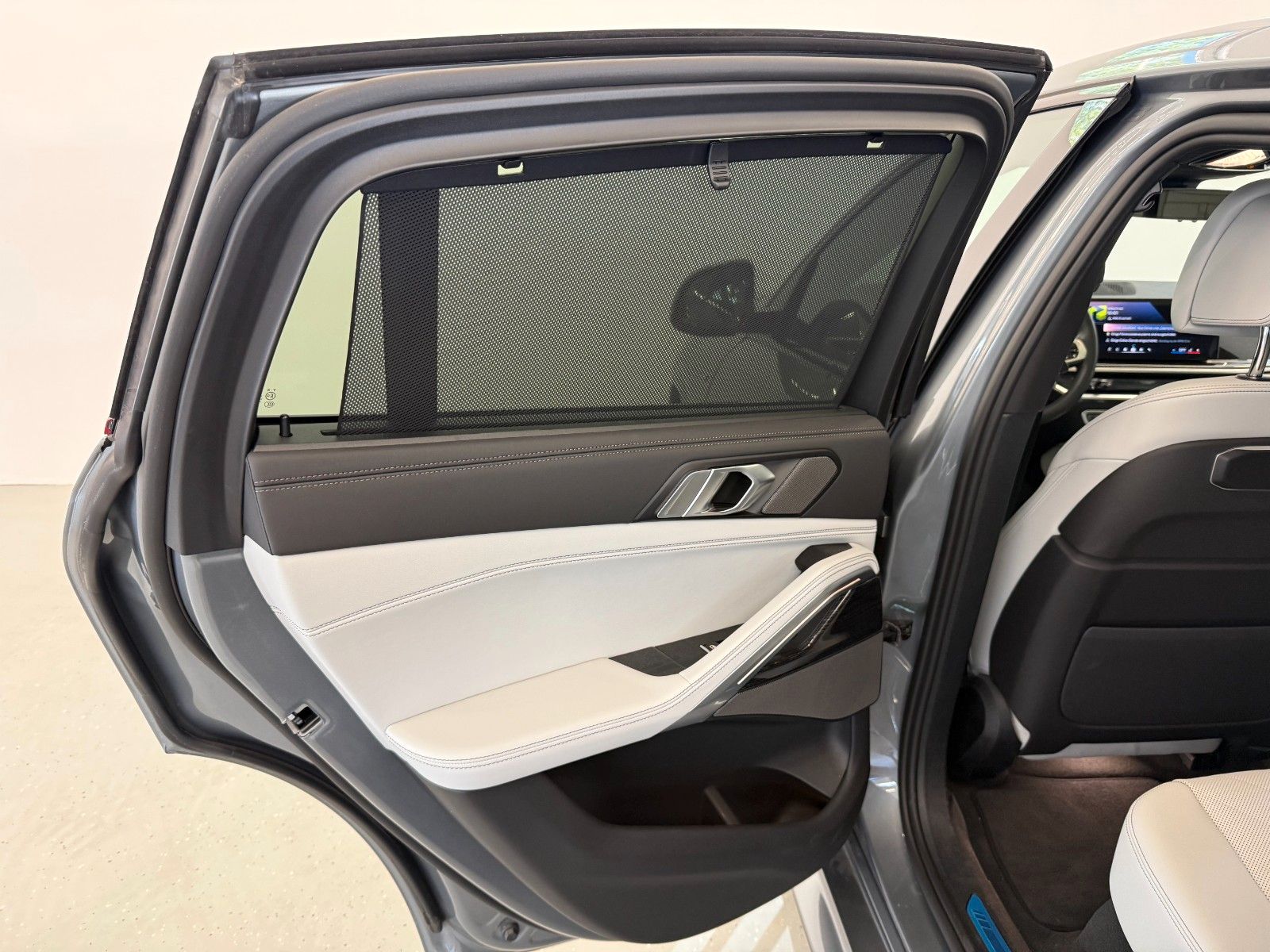 Fahrzeugabbildung BMW X6 30 d xDrive M Sport | Mwst Ausw|BMW Garanti|
