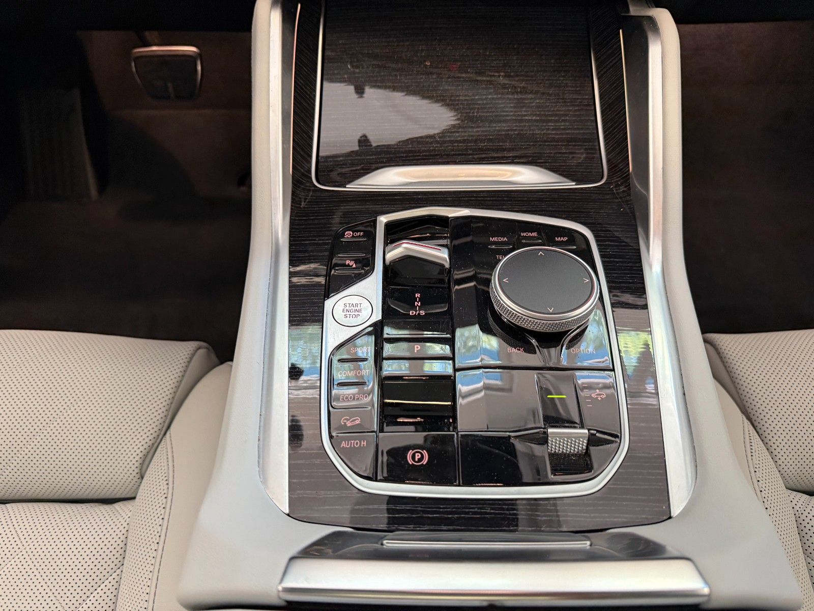 Fahrzeugabbildung BMW X6 30 d xDrive M Sport | Mwst Ausw|BMW Garanti|