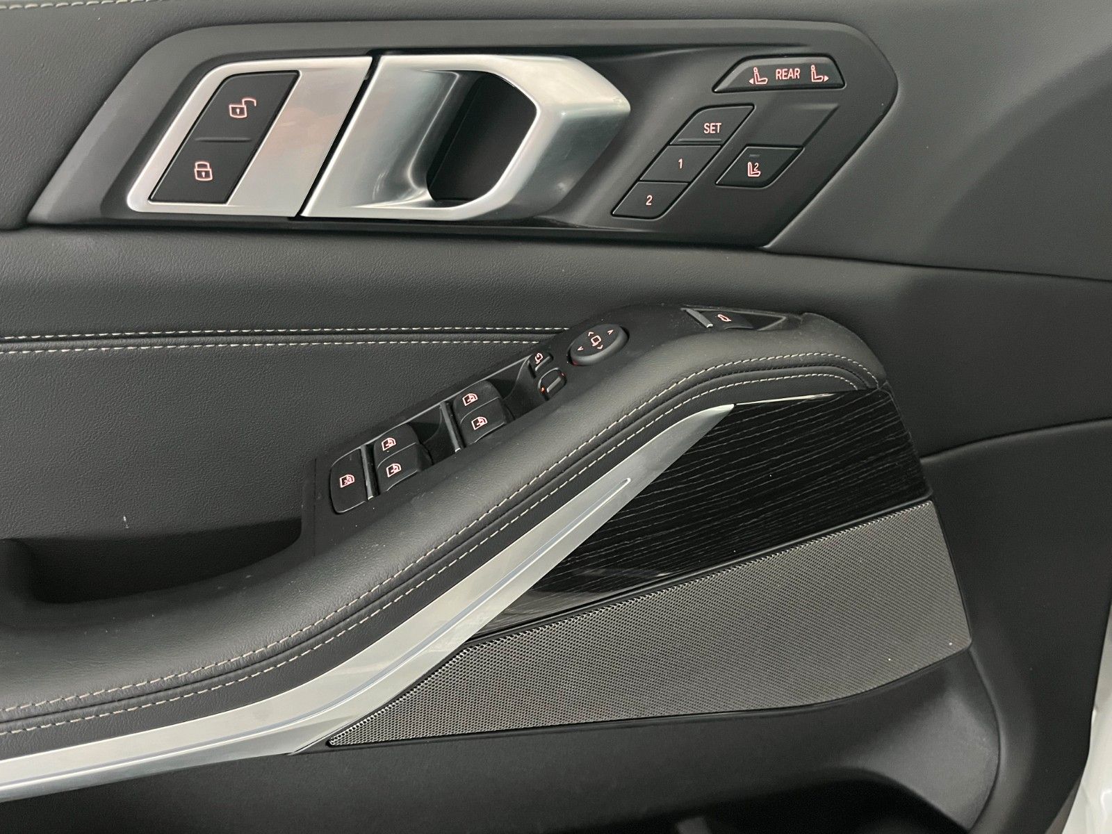 Fahrzeugabbildung BMW X7 xDrive 40 d M Sport| Mwst Ausw|BMW Garantie|