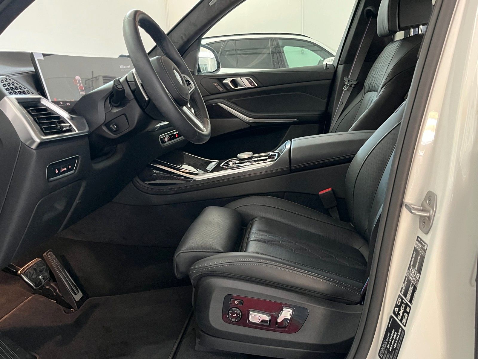 Fahrzeugabbildung BMW X7 xDrive 40 d M Sport| Mwst Ausw|BMW Garantie|