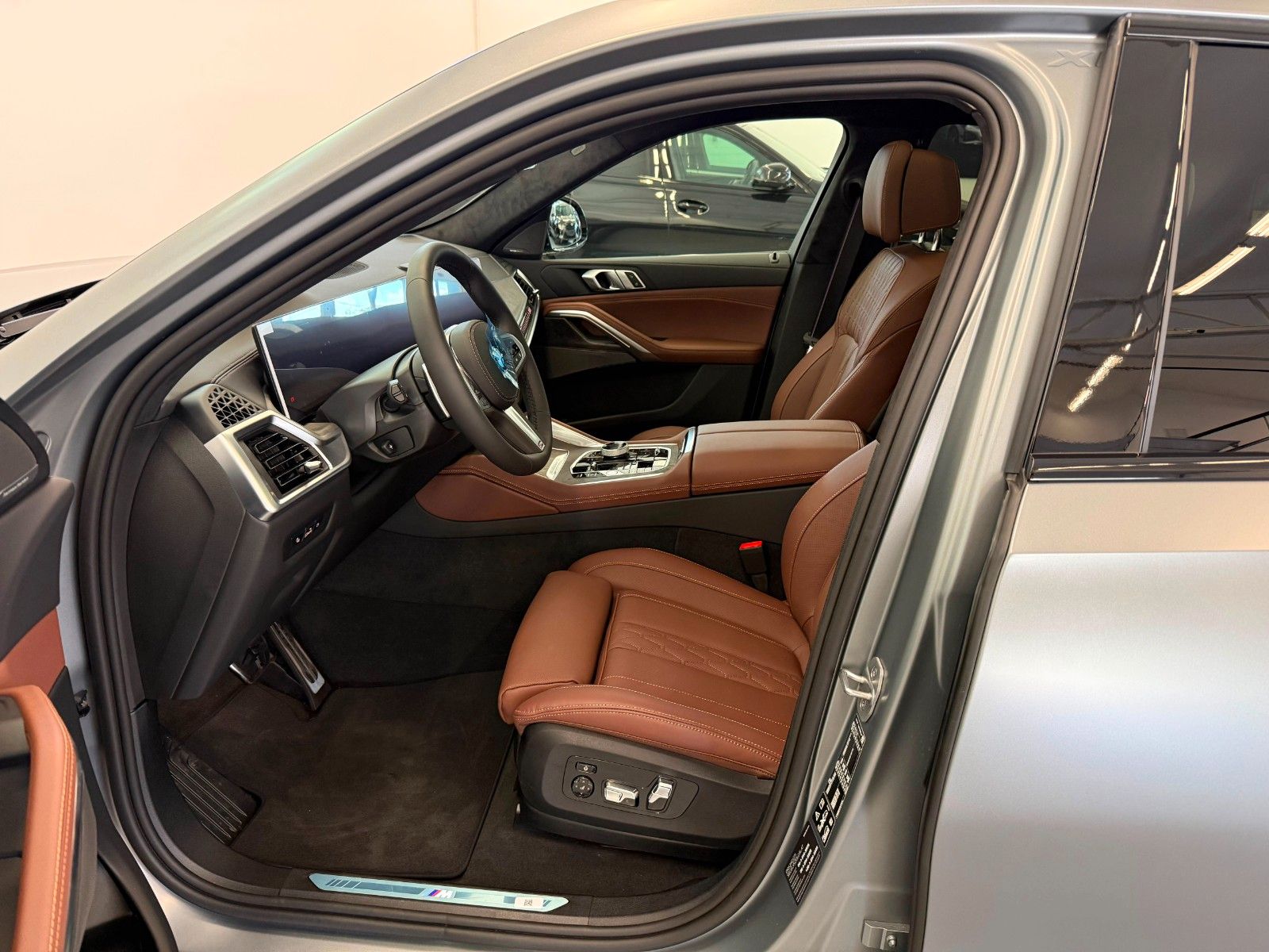 Fahrzeugabbildung BMW X6 30 d xDrive M Sport | Mwst Ausw|BMW Garanti|