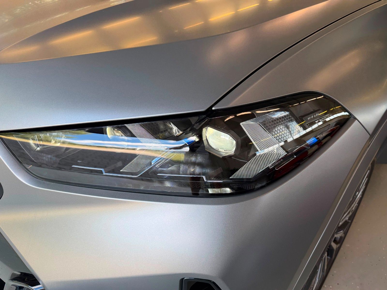 Fahrzeugabbildung BMW X6 30 d xDrive M Sport | Mwst Ausw|BMW Garanti|