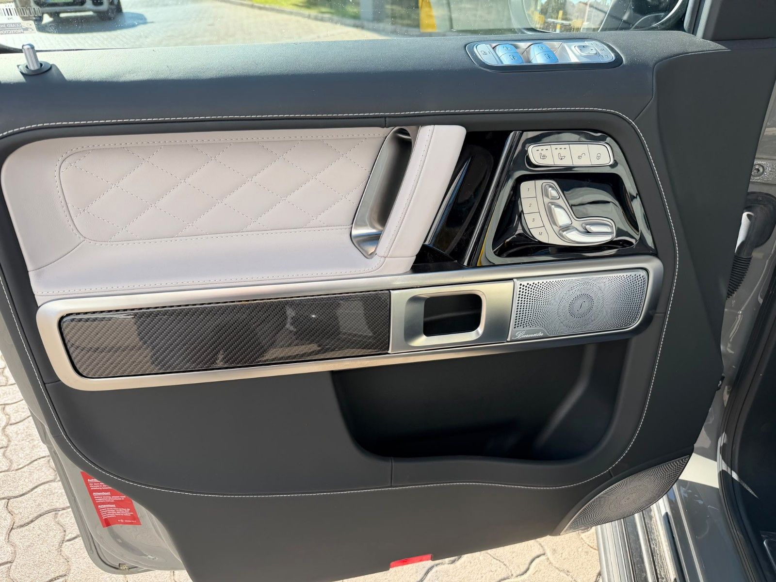 Fahrzeugabbildung Mercedes-Benz G 63 AMG | MegaVoll | Carbon In/Ext | Fond Ent.|