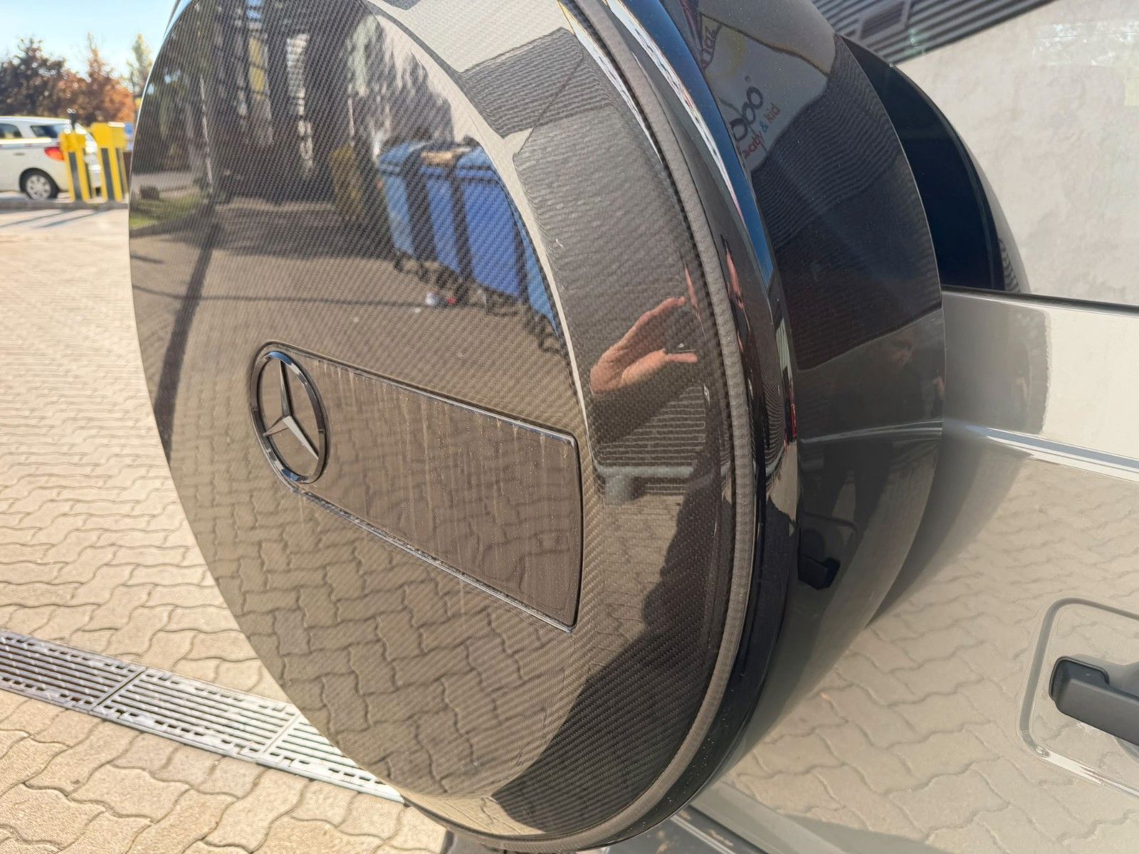 Fahrzeugabbildung Mercedes-Benz G 63 AMG | MegaVoll | Carbon In/Ext | Fond Ent.|