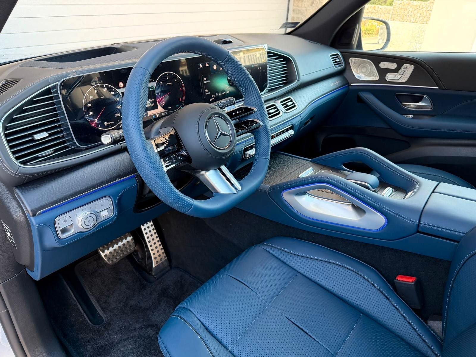 Fahrzeugabbildung Mercedes-Benz GLS 450 d 4Matic |AMG|MANUFAKTUR|| MWST AUSW.|