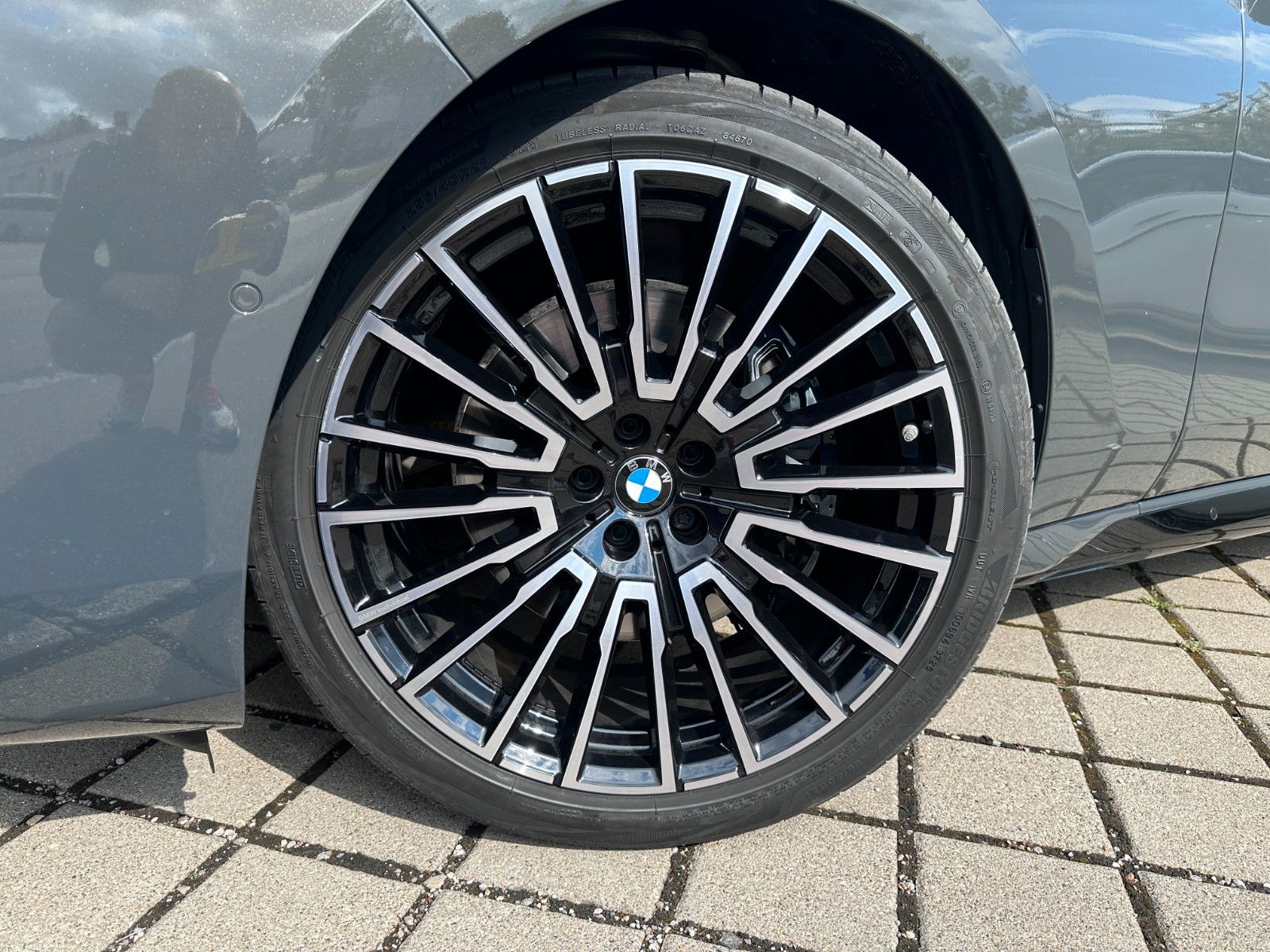 Fahrzeugabbildung BMW 740d xDr M Sport|VOLLAUSSTATTUNG|MWST AUSWB.|