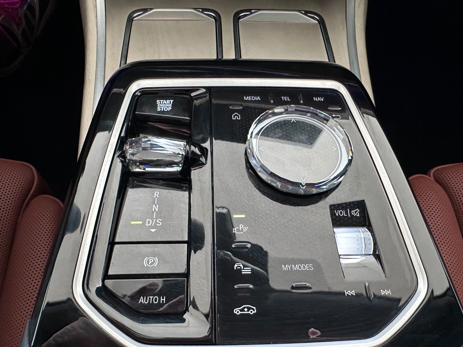 Fahrzeugabbildung BMW 740d xDr M Sport|VOLLAUSSTATTUNG|MWST AUSWB.|