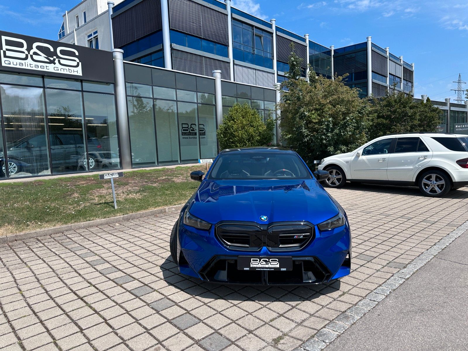Fahrzeugabbildung BMW M5 Limousine | Mwst Ausw | BMW Garant|UNFALLFREI