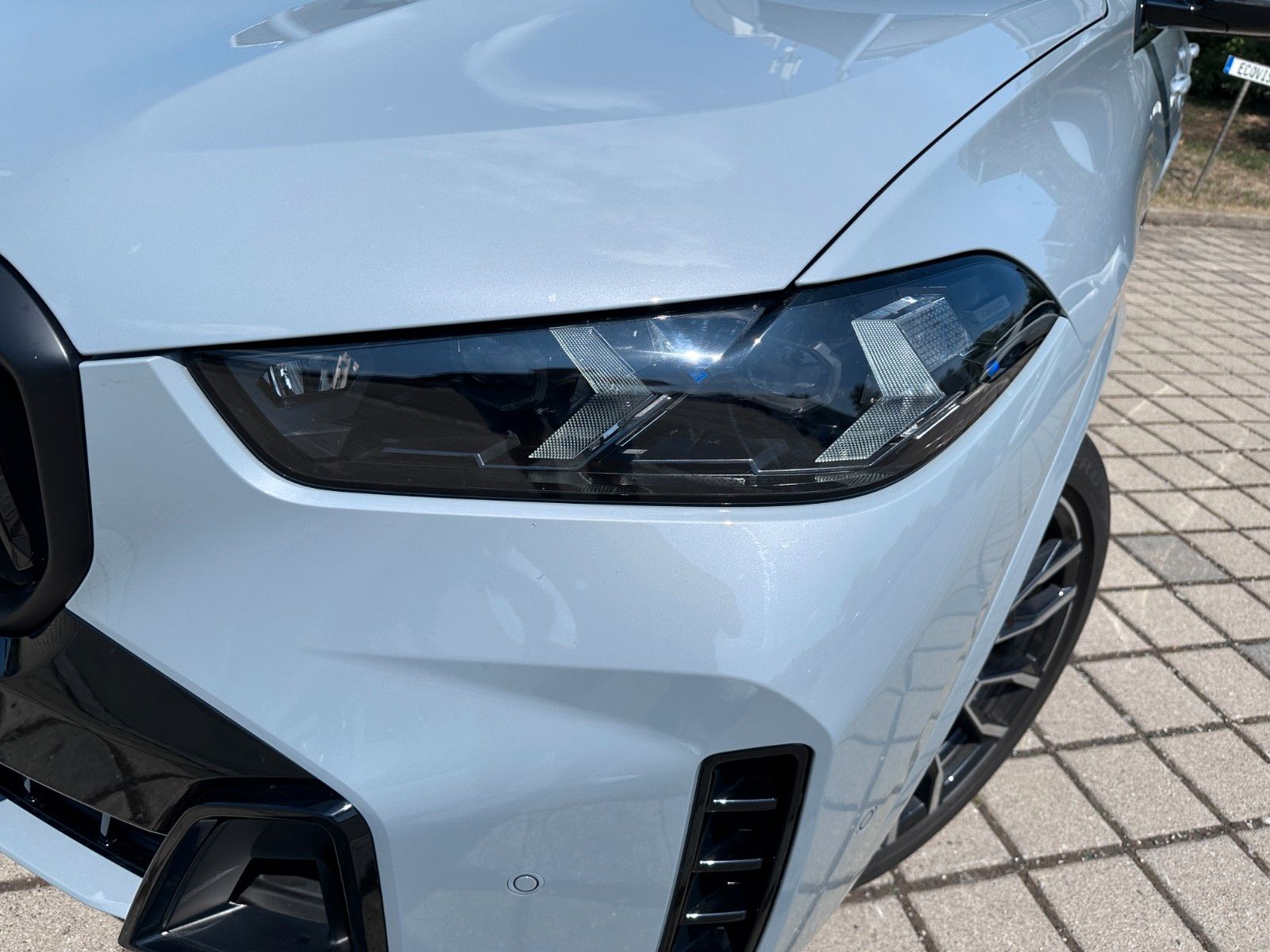 Fahrzeugabbildung BMW X5 30 d xDrive M Sport | Mwst Ausw| B&W | LUFT |