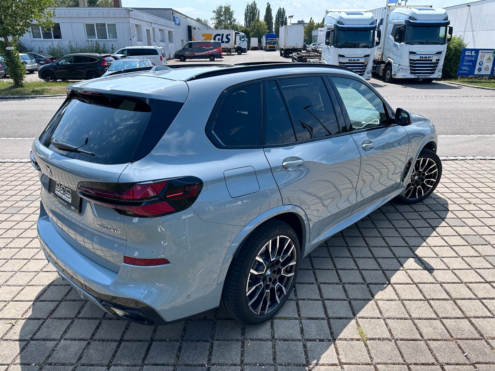 Fahrzeugabbildung BMW X5 30 d xDrive M Sport | Mwst Ausw| B&W | LUFT |