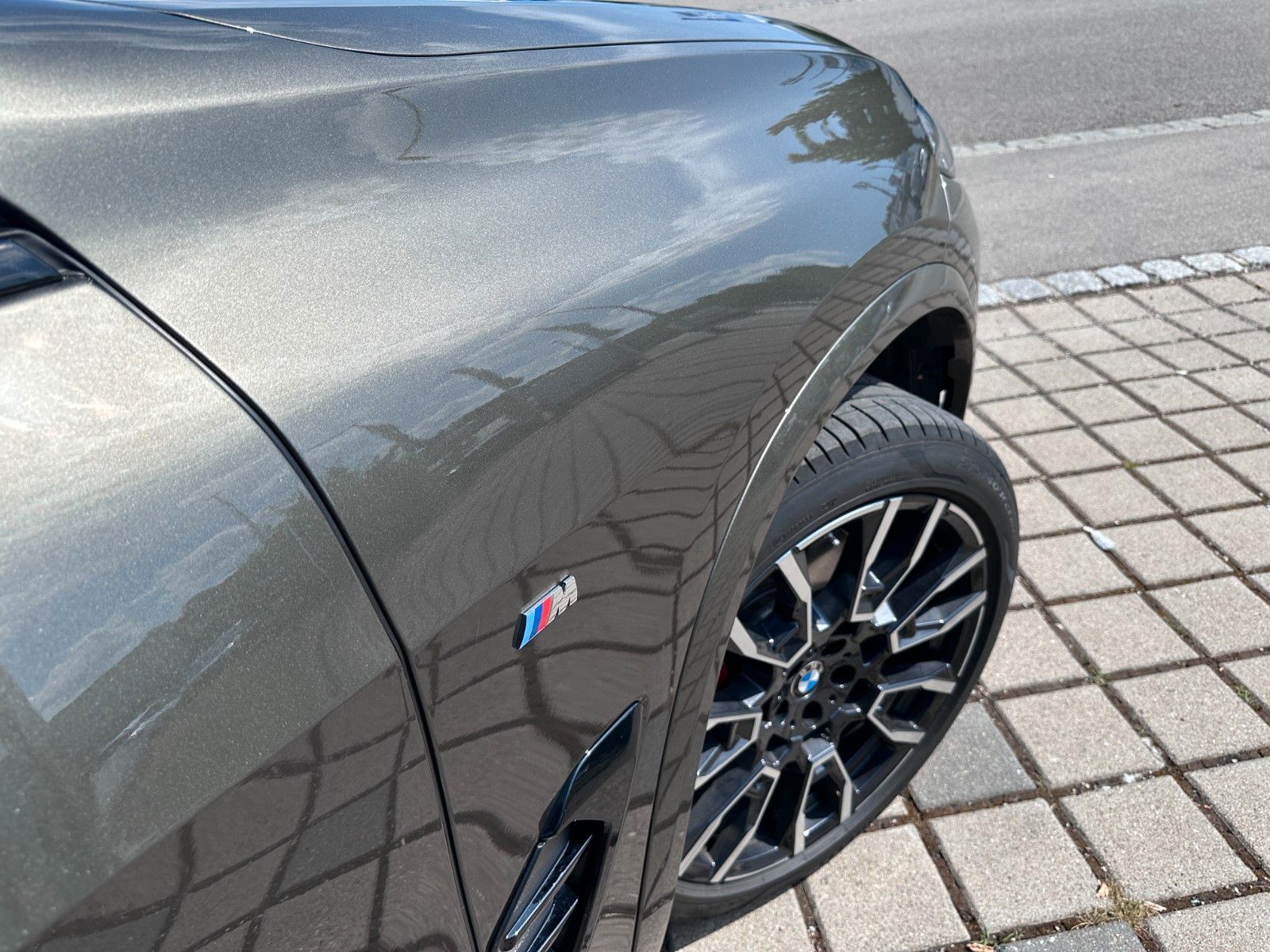 Fahrzeugabbildung BMW X5 30d xDr M Sport | VOLL | Mwst Ausw | UNFALLFR