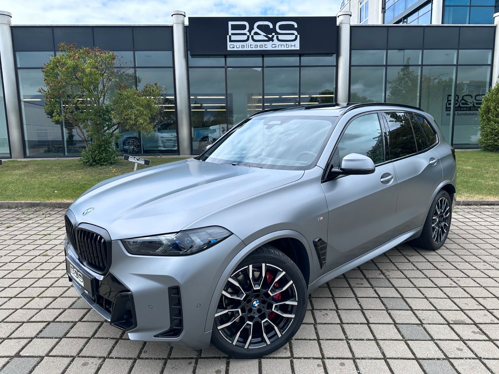 Fahrzeugabbildung BMW X5 40 d xDrive M Sport | VOLL | MWST AUSW | B&W