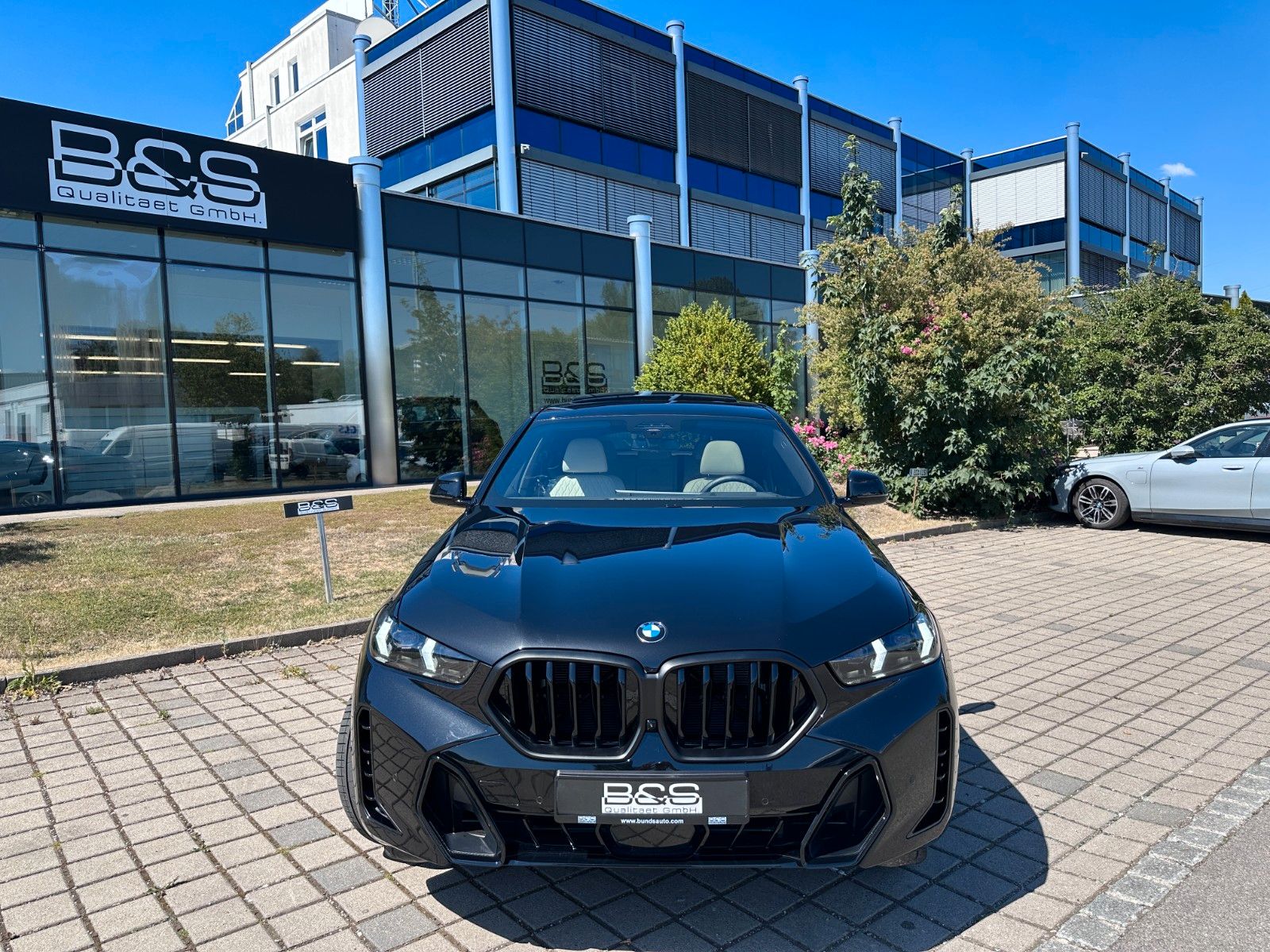 Fahrzeugabbildung BMW X6 40d xDr M Sport | VOLL | UNFALLFR | MWST AUSW
