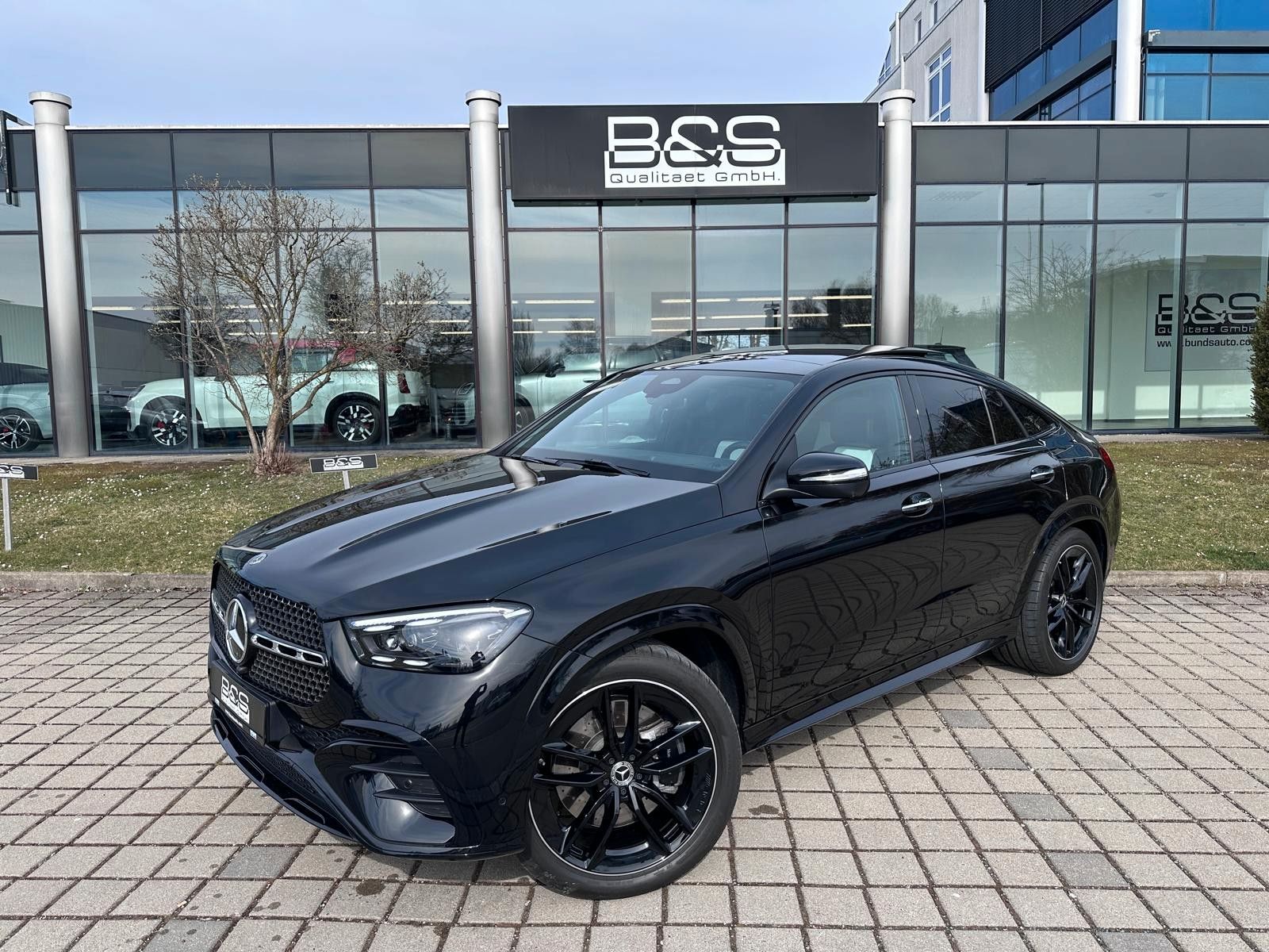 Fahrzeugabbildung Mercedes-Benz GLE 450d 4M Cp AMG PREM PLUS|MWST AUSW|AHK|VOLL|