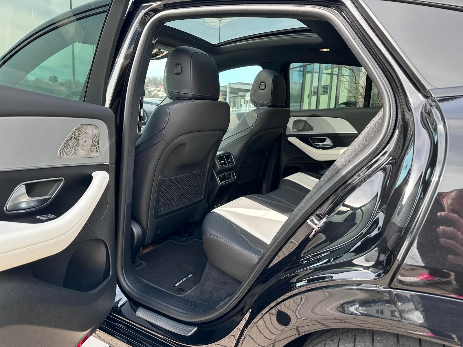 Fahrzeugabbildung Mercedes-Benz GLE 450d 4M Cp AMG PREM PLUS|MWST AUSW|AHK|VOLL|