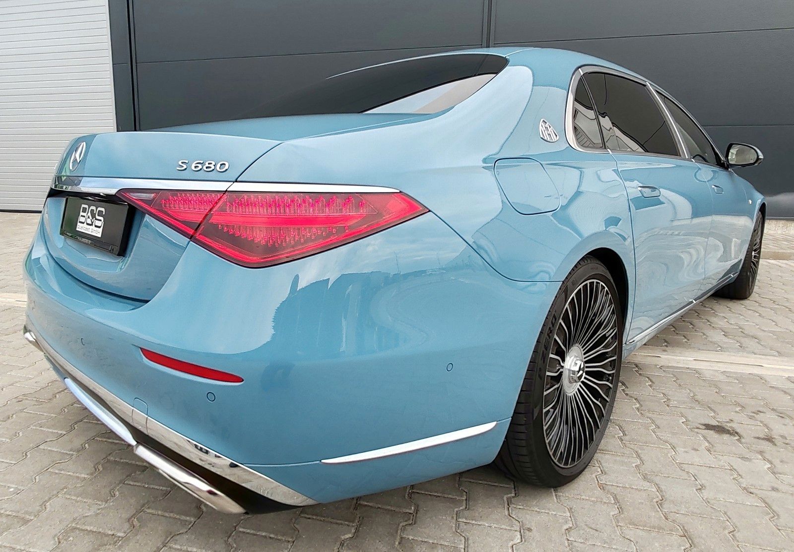 Fahrzeugabbildung Mercedes-Benz Maybach S 680 4Matic DISTR|HUD|PANO|High-End|Usw