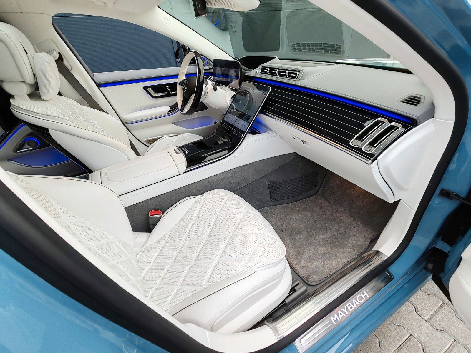 Fahrzeugabbildung Mercedes-Benz Maybach S 680 4Matic DISTR|HUD|PANO|High-End|Usw