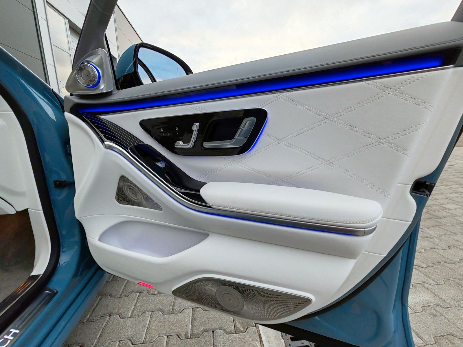 Fahrzeugabbildung Mercedes-Benz Maybach S 680 4Matic DISTR|HUD|PANO|High-End|Usw