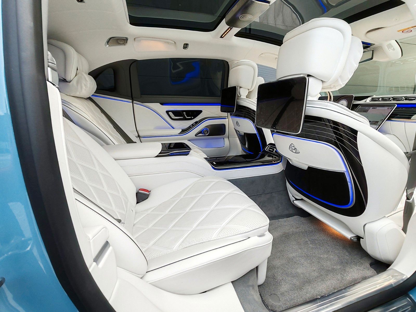 Fahrzeugabbildung Mercedes-Benz Maybach S 680 4Matic DISTR|HUD|PANO|High-End|Usw