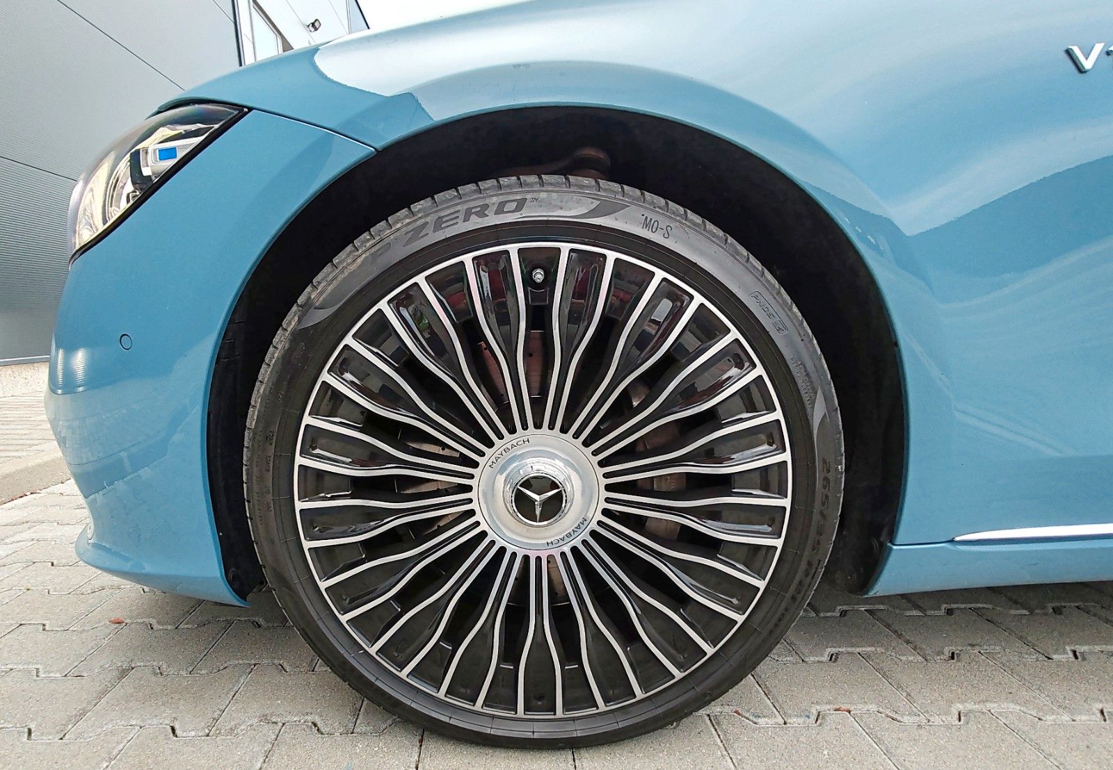 Fahrzeugabbildung Mercedes-Benz Maybach S 680 4Matic DISTR|HUD|PANO|High-End|Usw