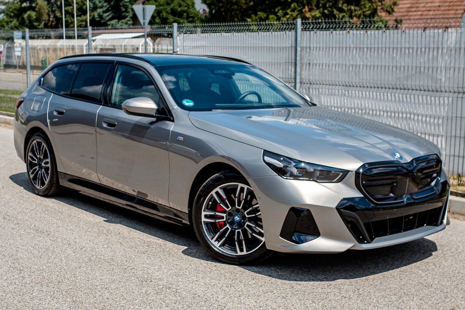 BMW i5 Touring 40 eDrive M Sport |ACC|HUD|PANO|H&K|