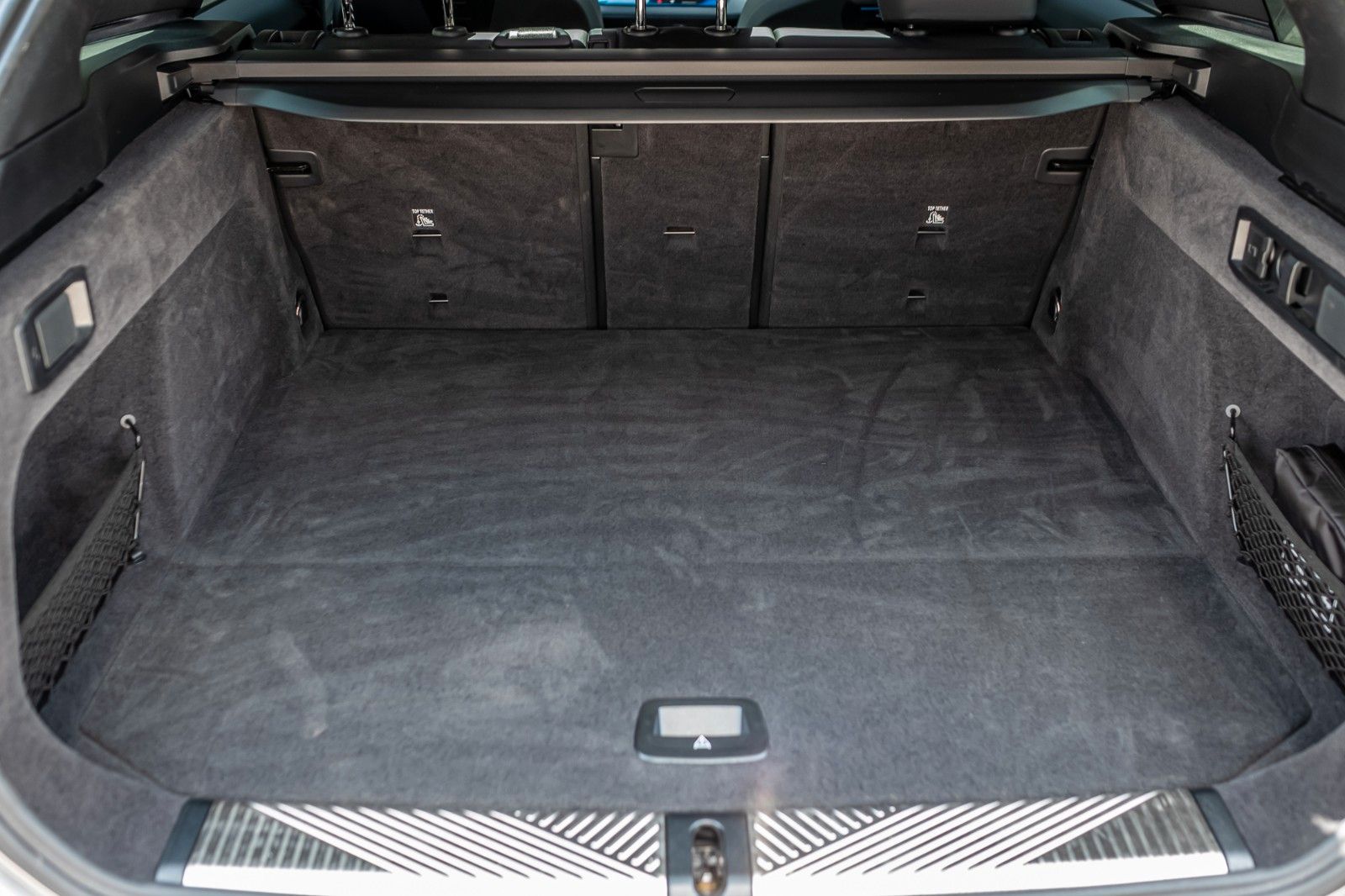 Fahrzeugabbildung BMW i5 Touring 40 eDrive M Sport |ACC|HUD|PANO|H&K|